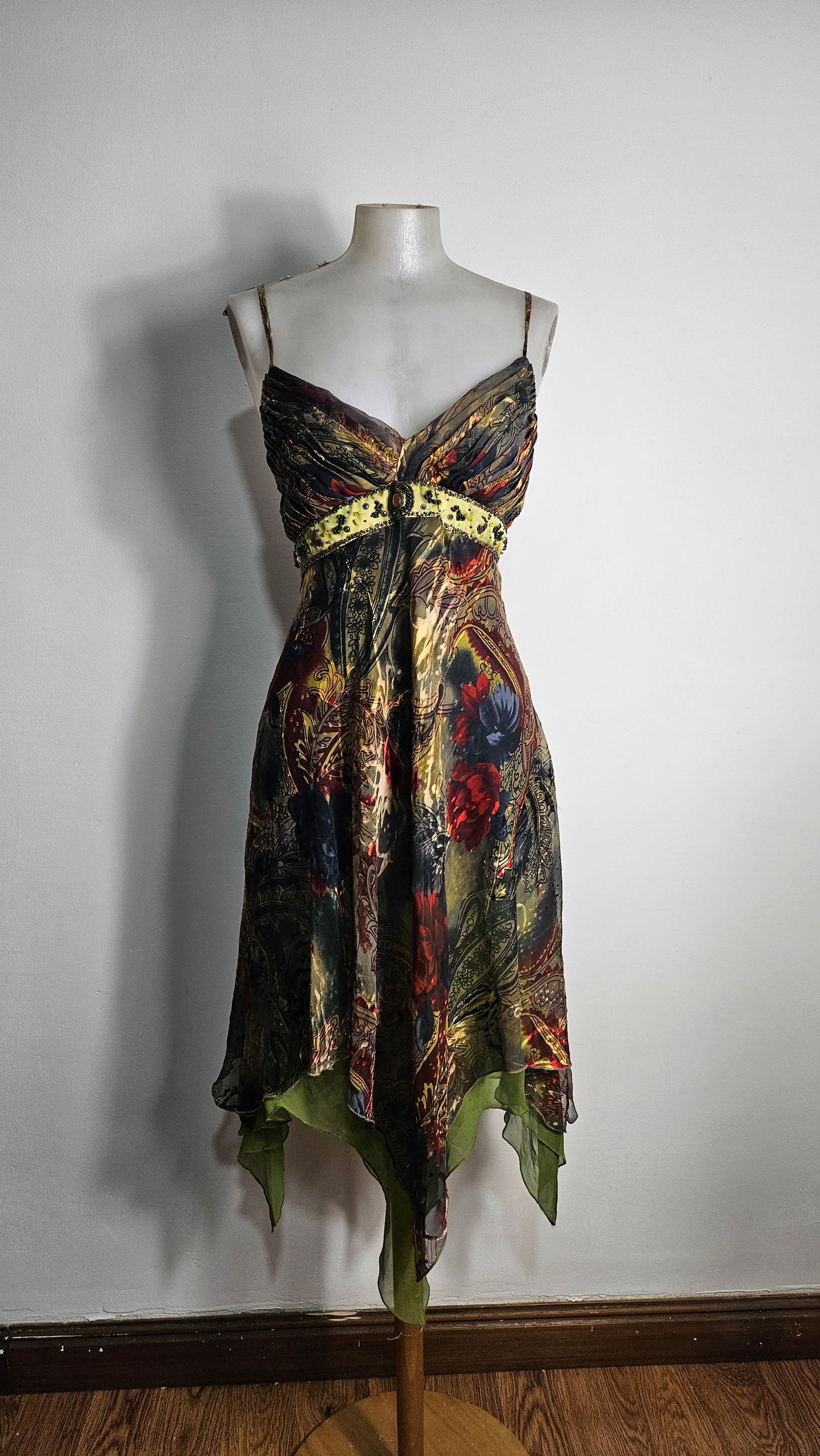 Robe asymétrique en soie
