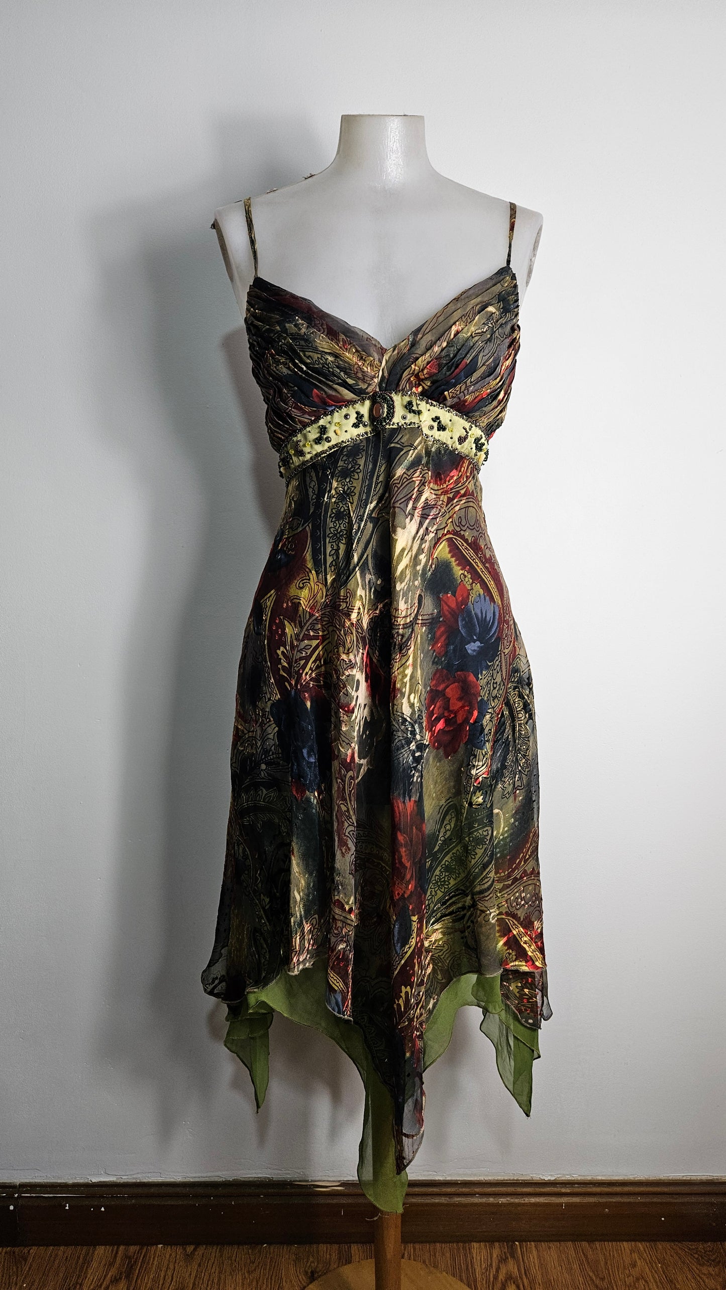 Robe asymétrique en soie
