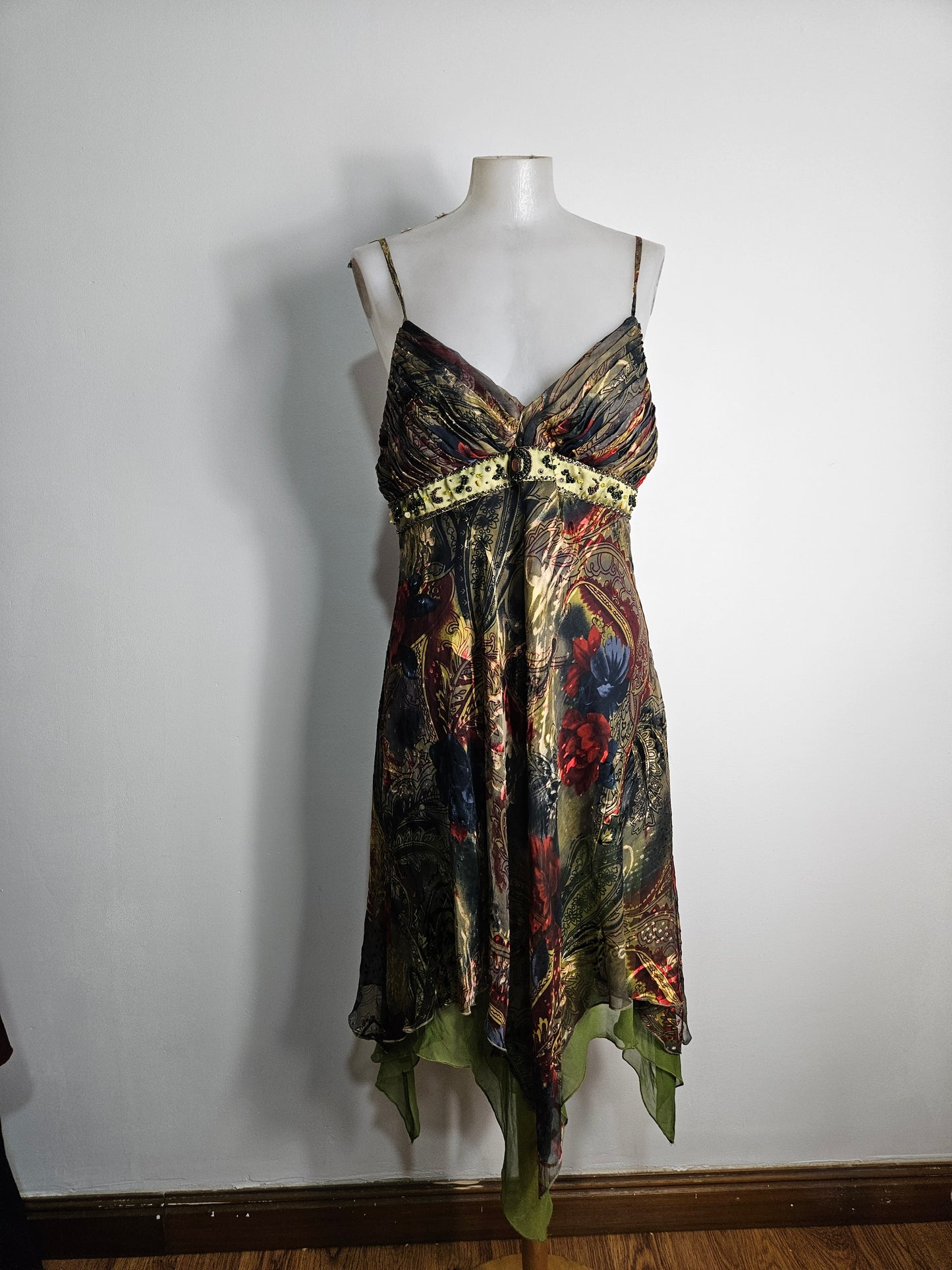 Robe asymétrique en soie