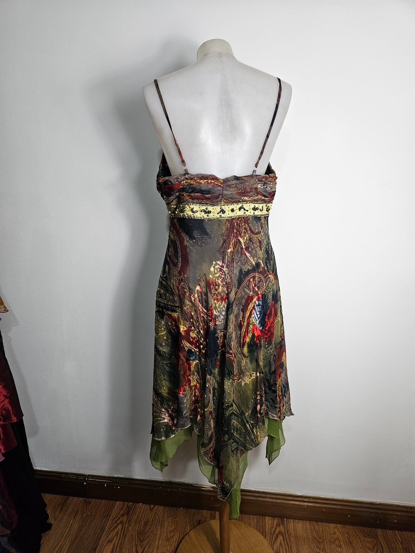 Robe asymétrique en soie