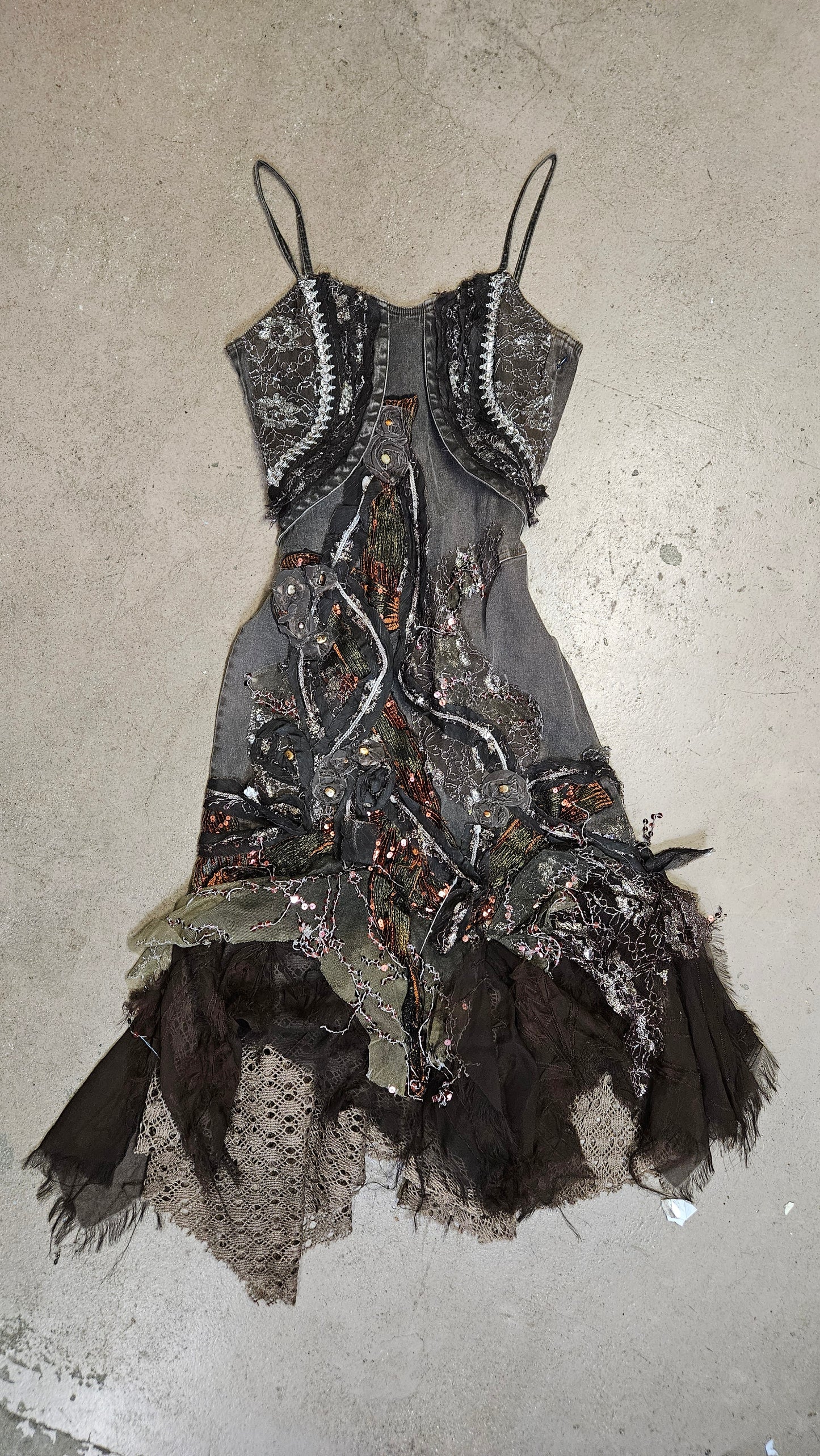 Vestido vaquero bordado