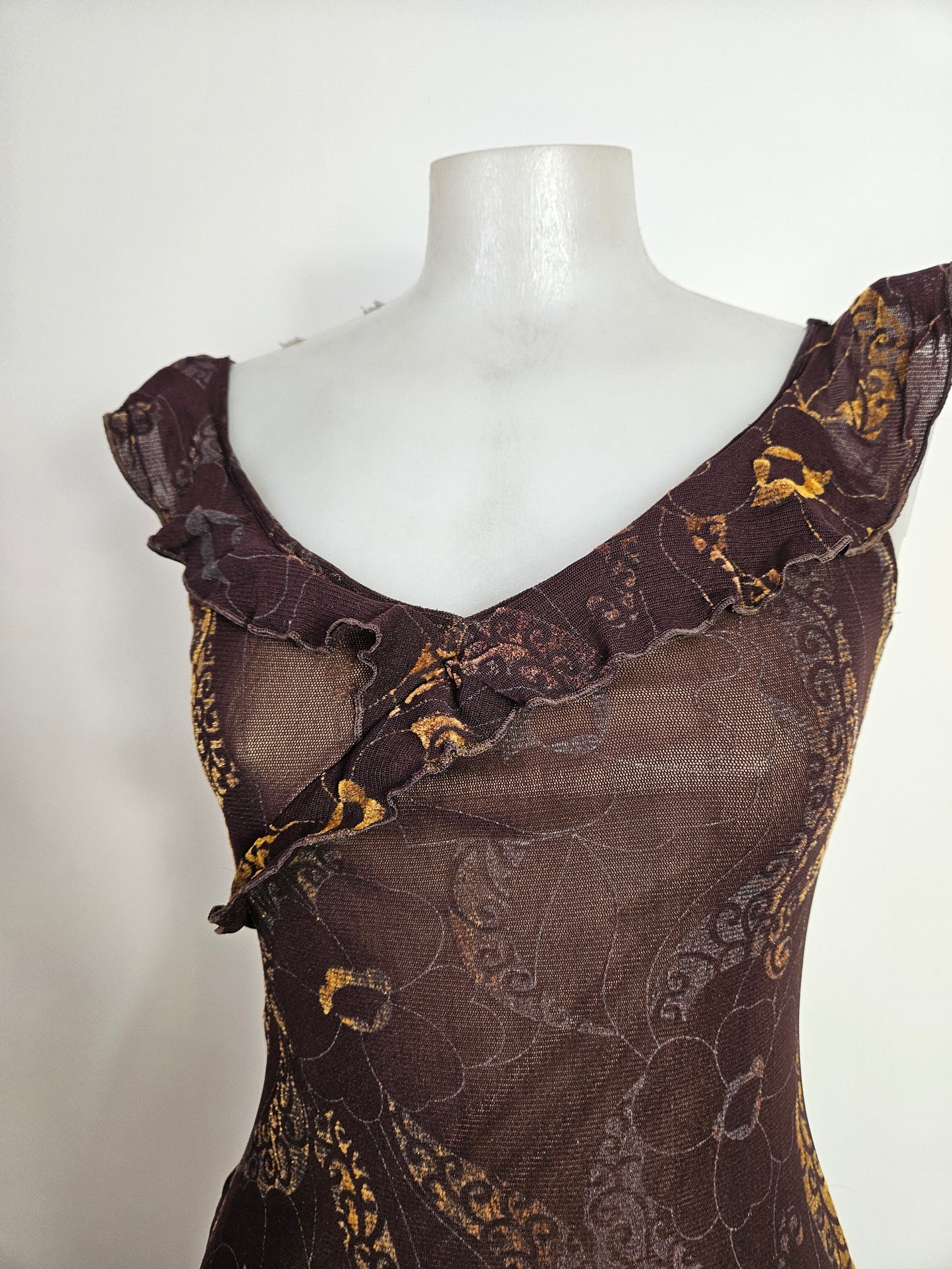 Robe marron motif velours ras
