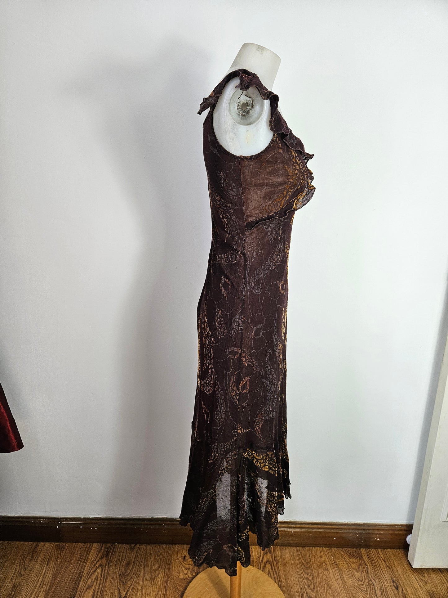 Robe marron motif velours ras