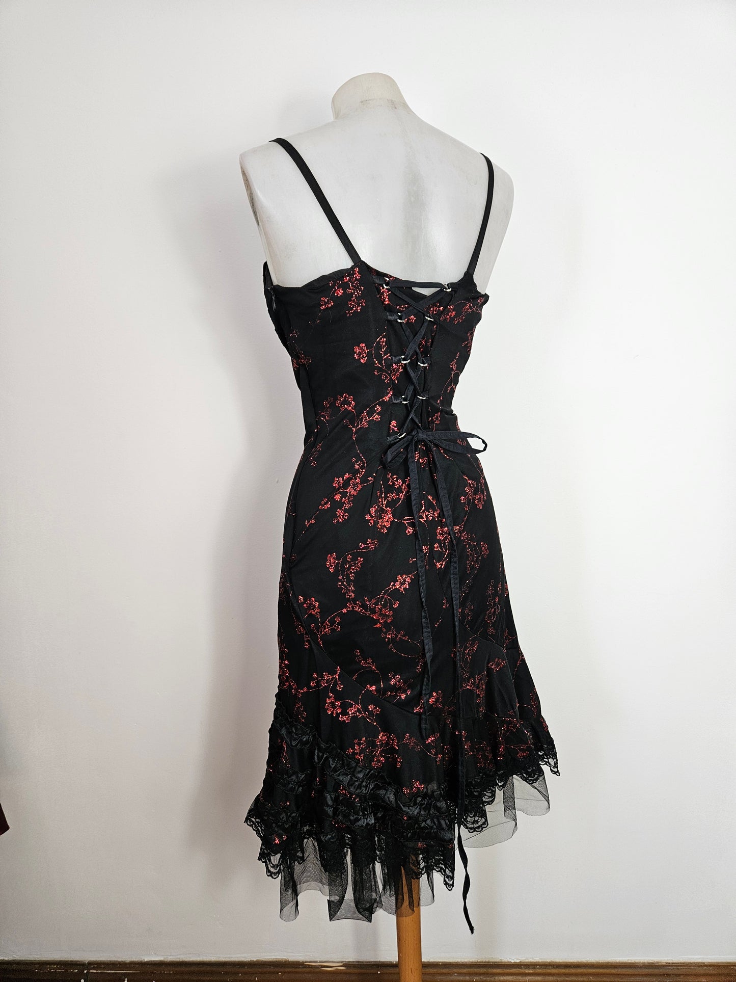 Girls' black and red vanilla dress
