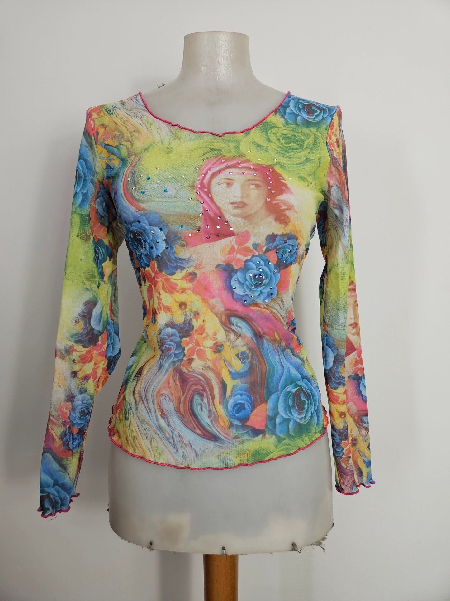 Haut en voile motif Renaissance
