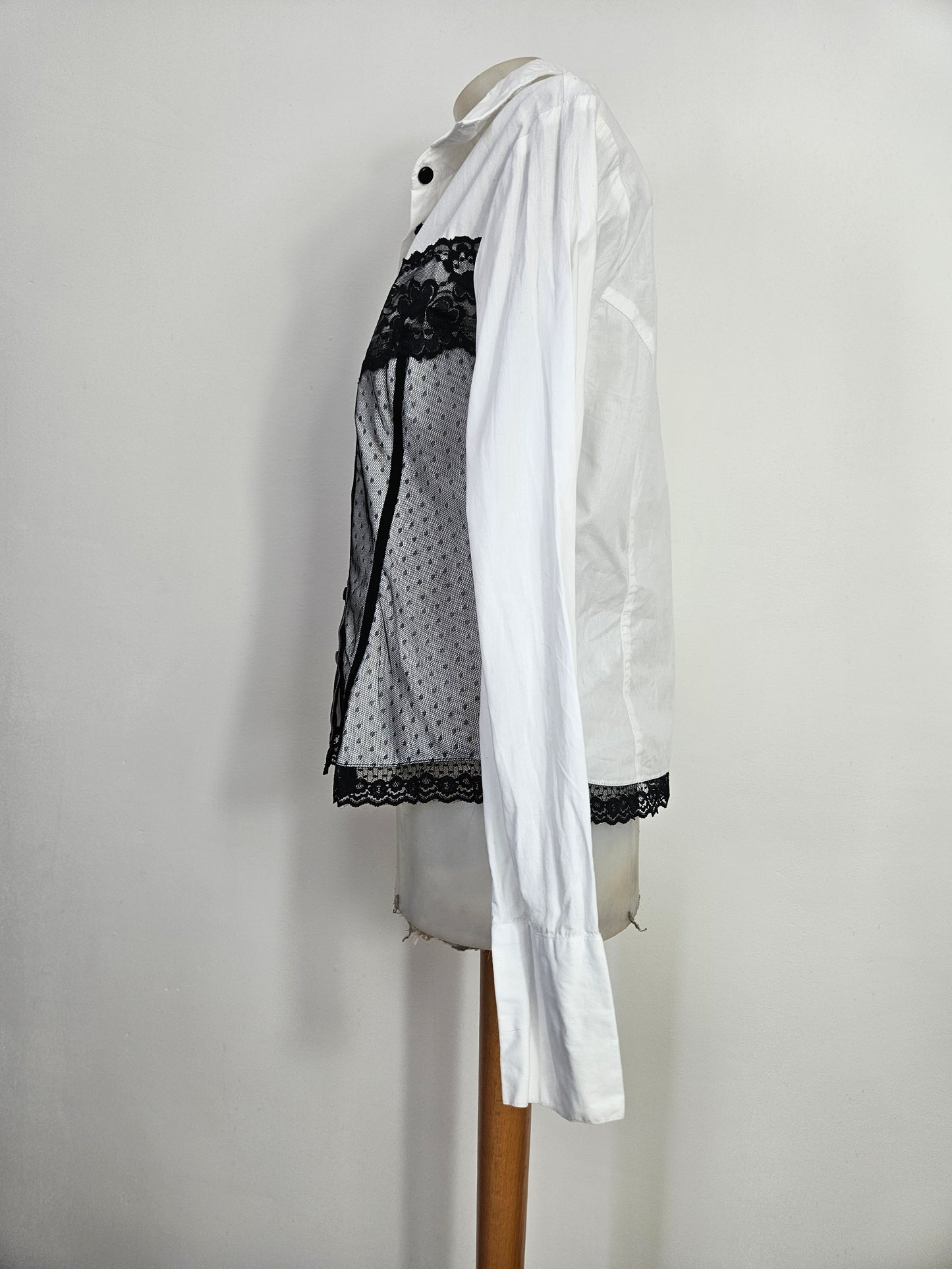 Chemise effet superposition avec dentelle