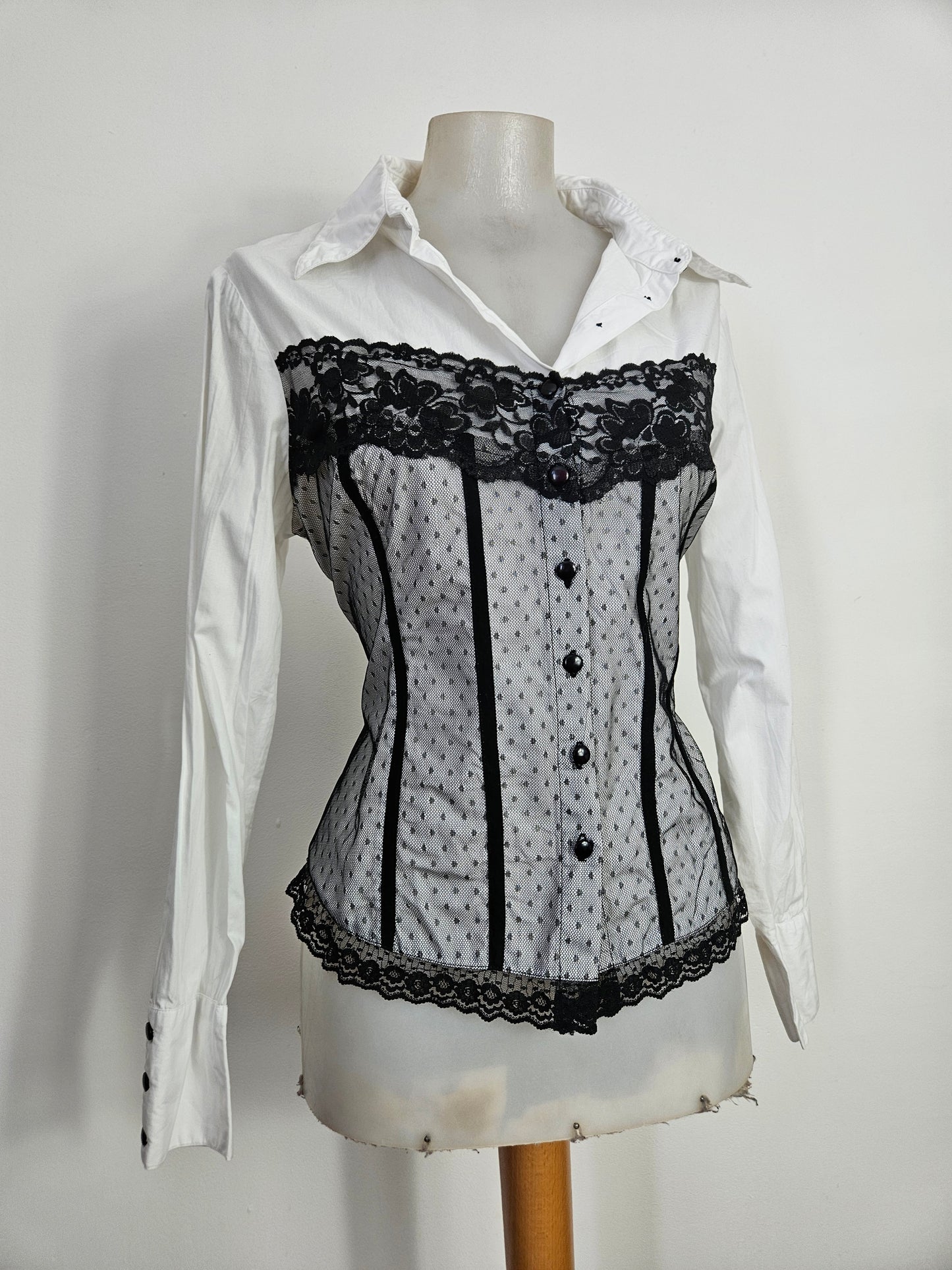 Chemise effet superposition avec dentelle