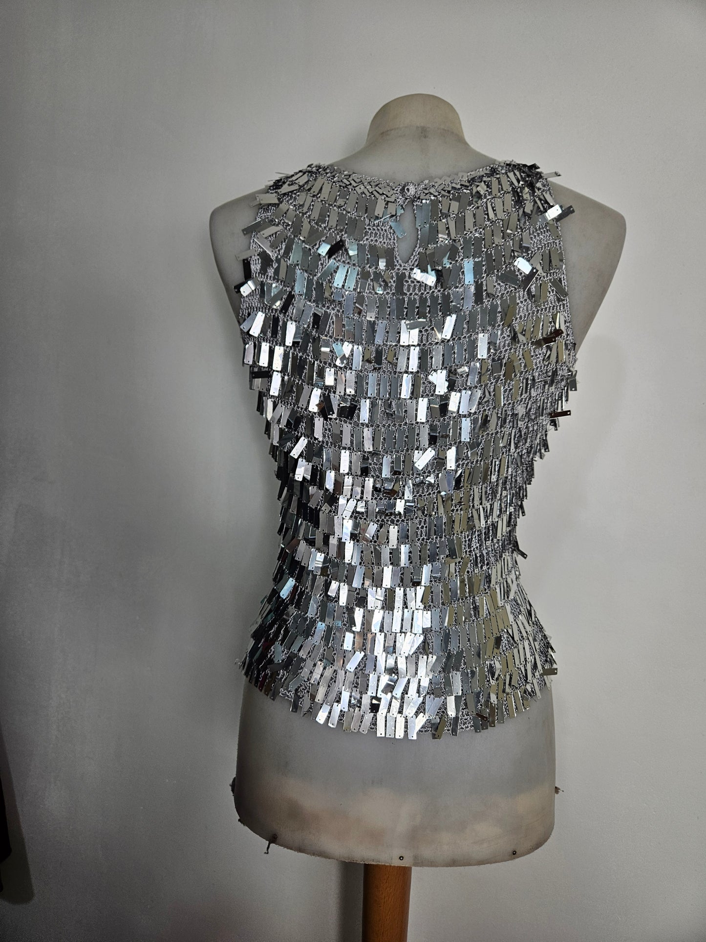 Haut en crochet à sequins