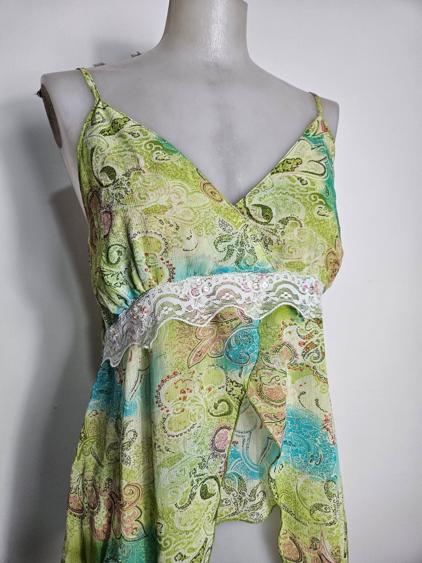 Blusa de seda y algodón con estampado floral verde