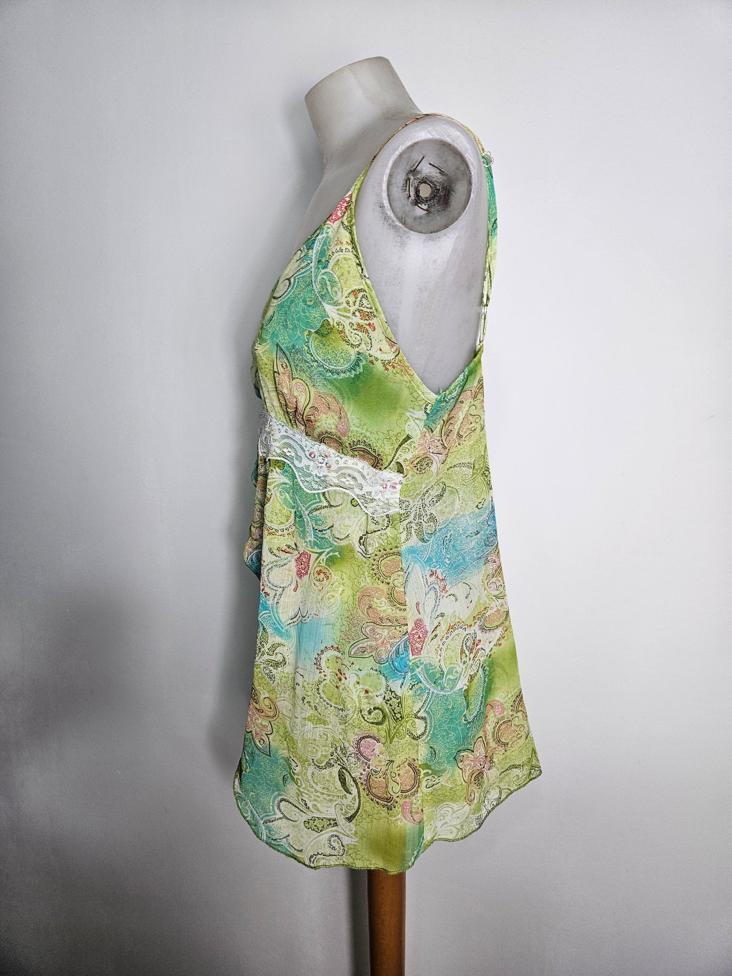 Blusa de seda y algodón con estampado floral verde
