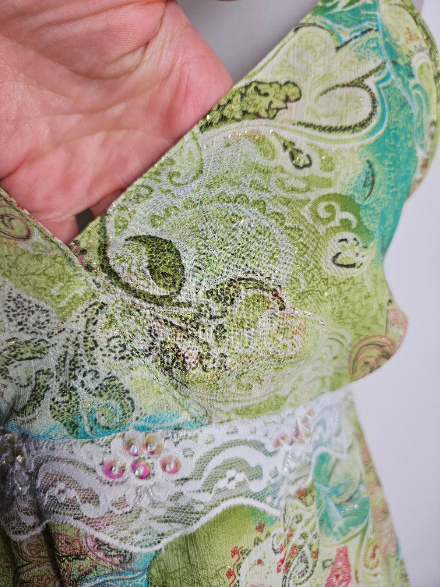 Blusa de seda y algodón con estampado floral verde