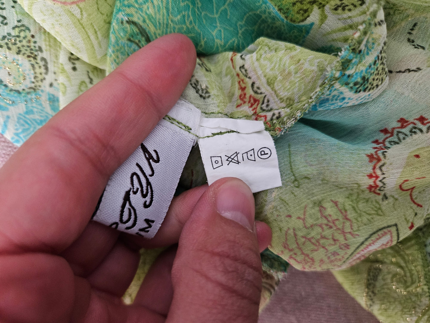 Blusa de seda y algodón con estampado floral verde