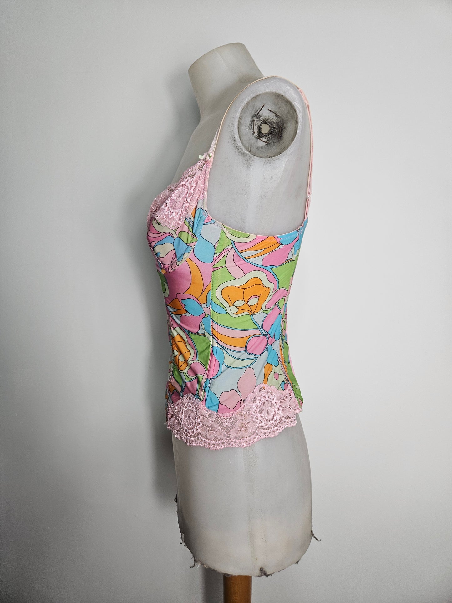 Haut esprit corset en voile fleuri