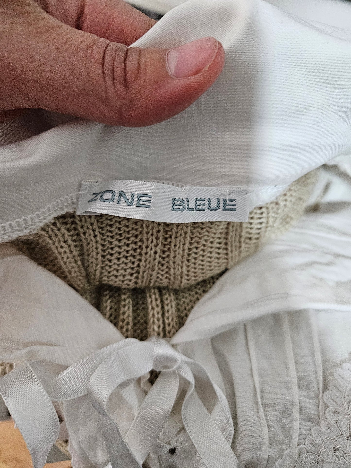 Haut effet superposition Zone Bleue