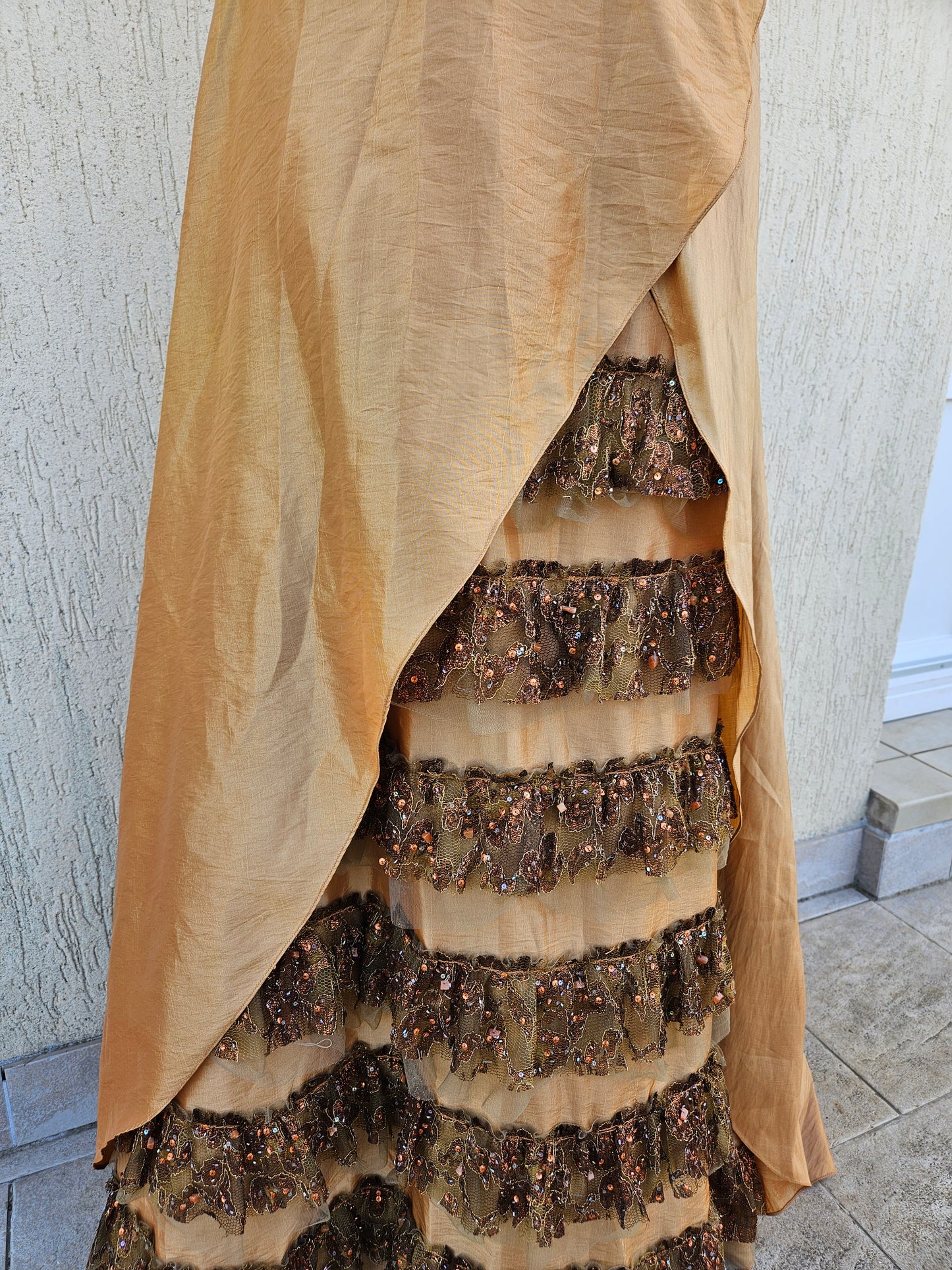 Conjunto de tonos marrones y beiges