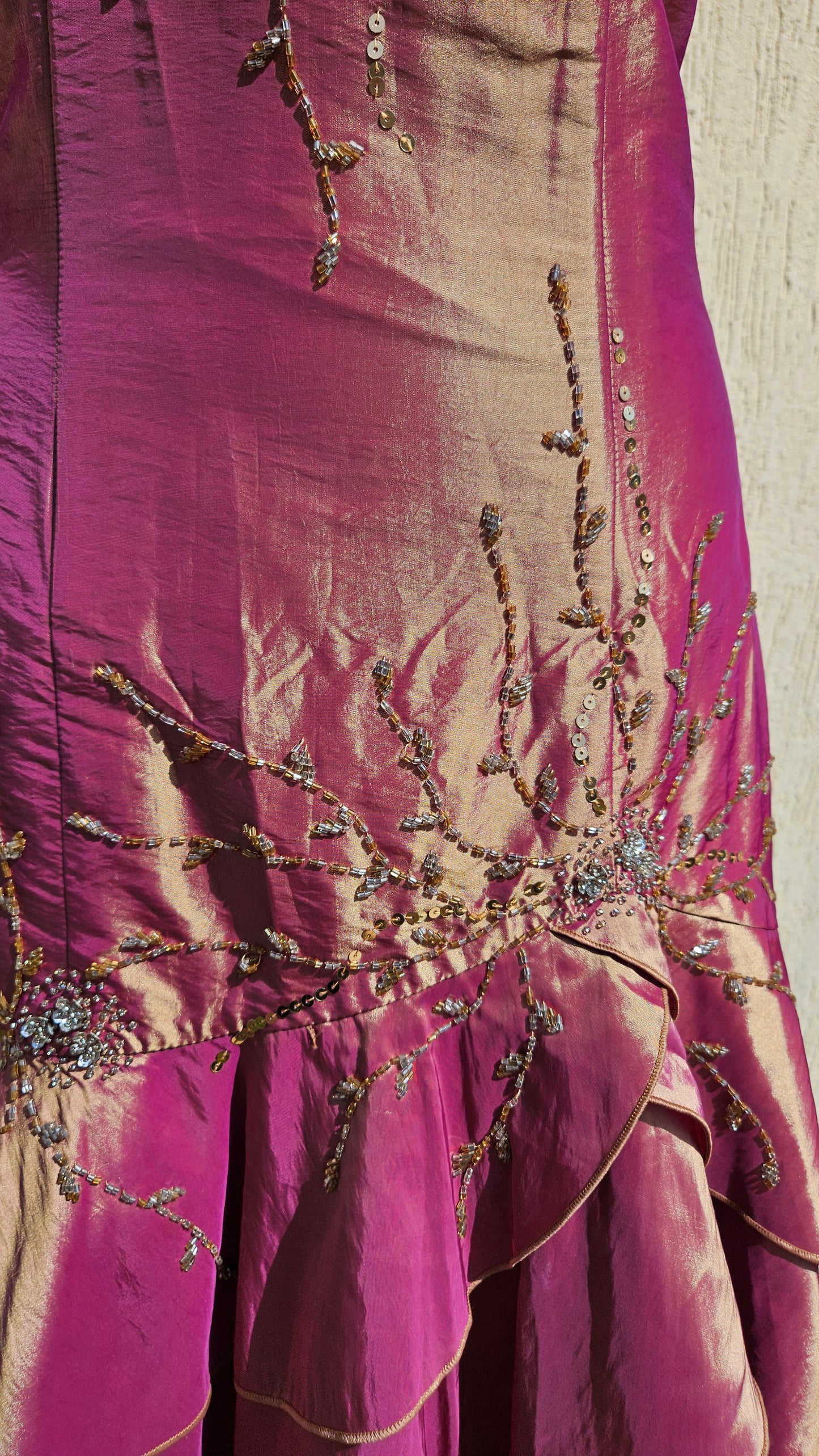 Robe dos nu irisée