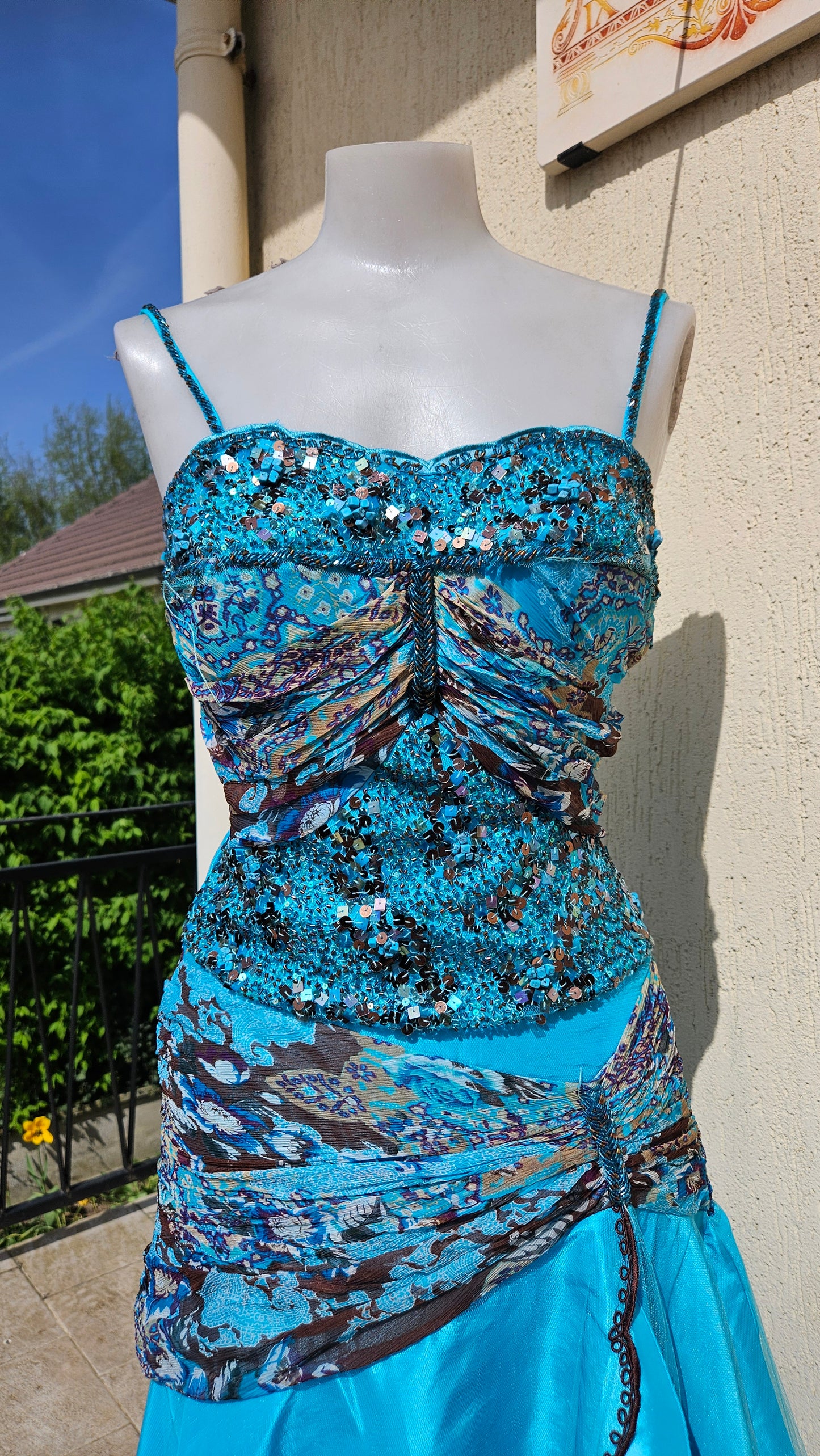 Conjunto de noche azul