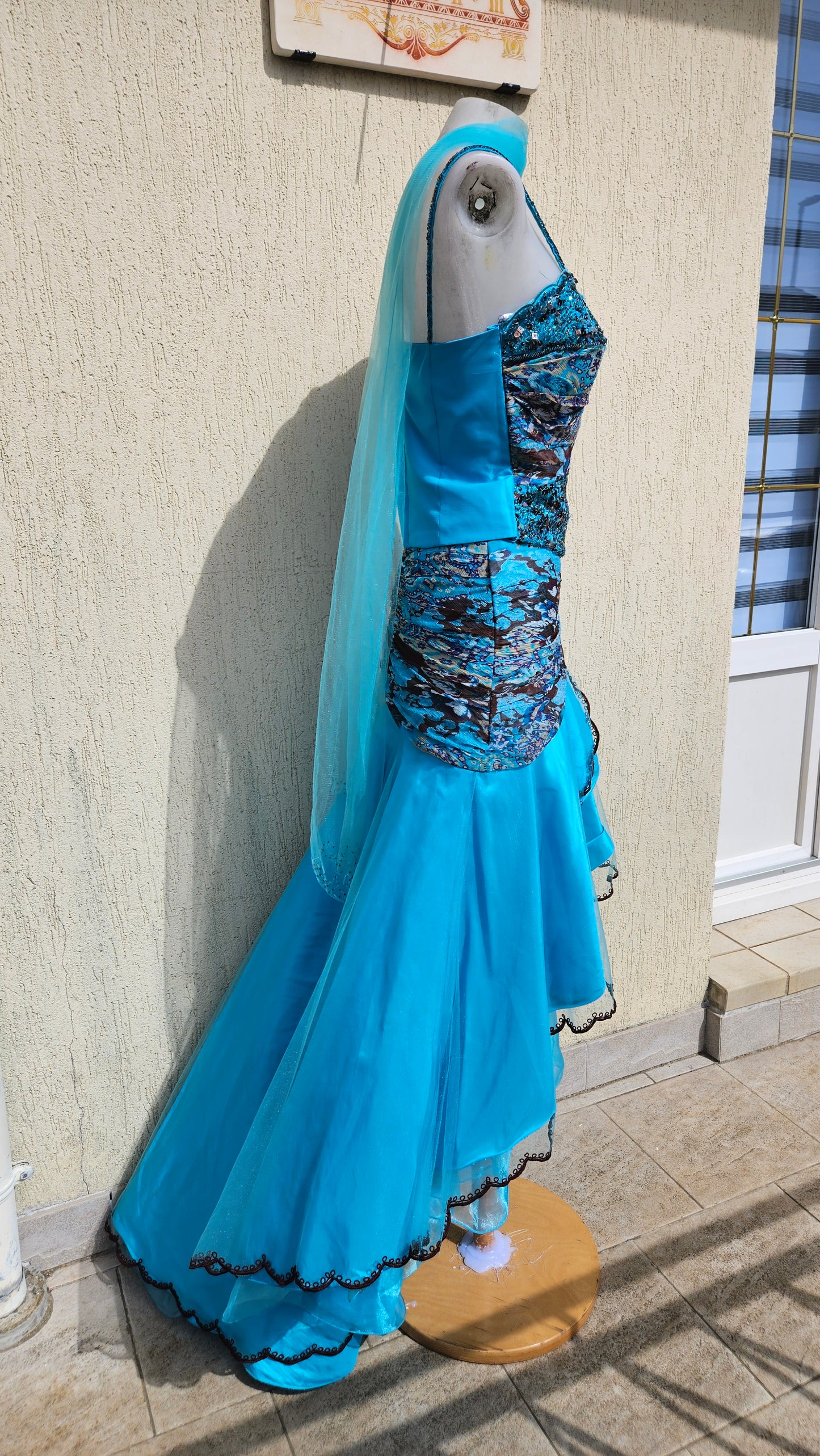 Conjunto de noche azul