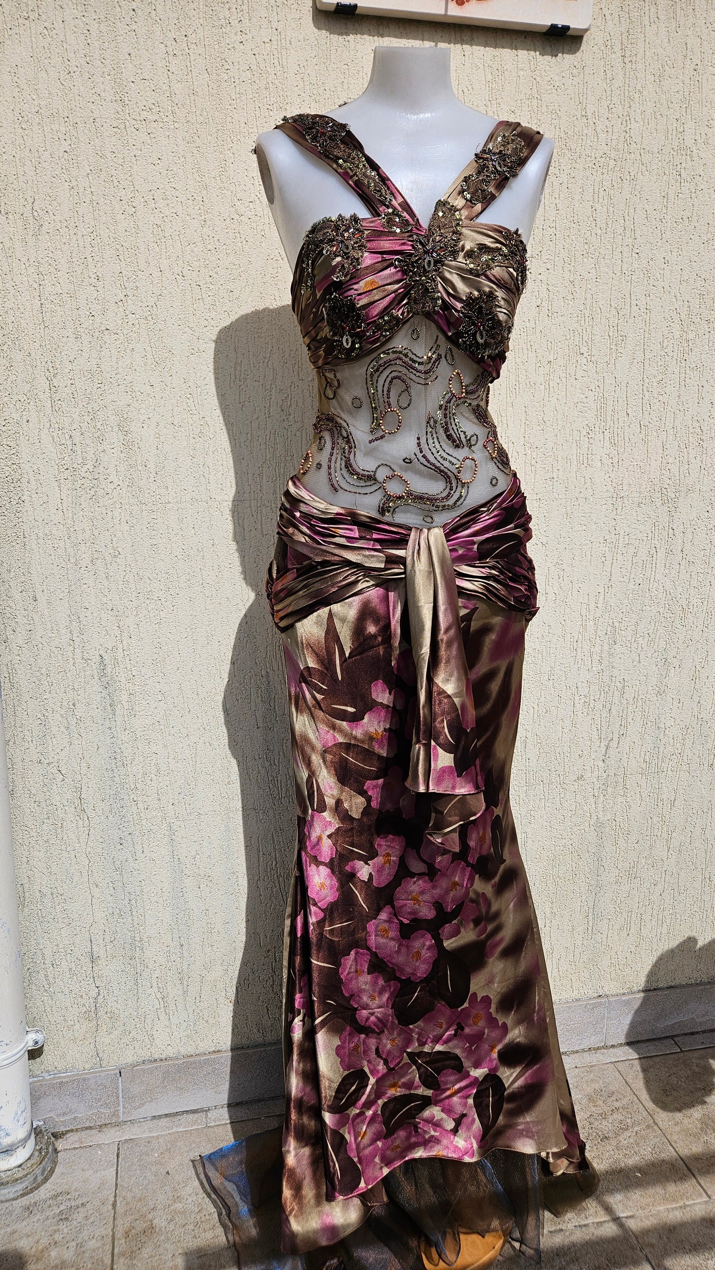 Vestido largo bordado