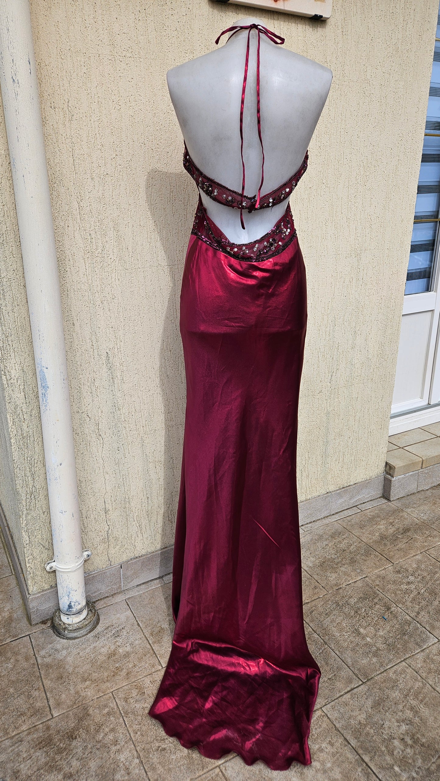 Maxi robe dos nu brodée