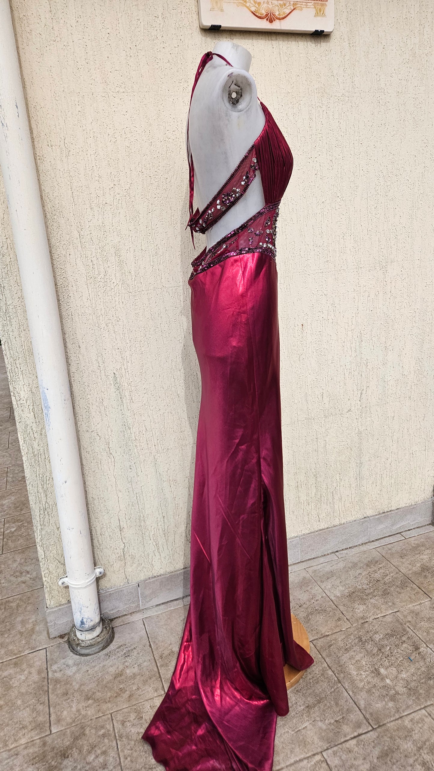Maxi robe dos nu brodée