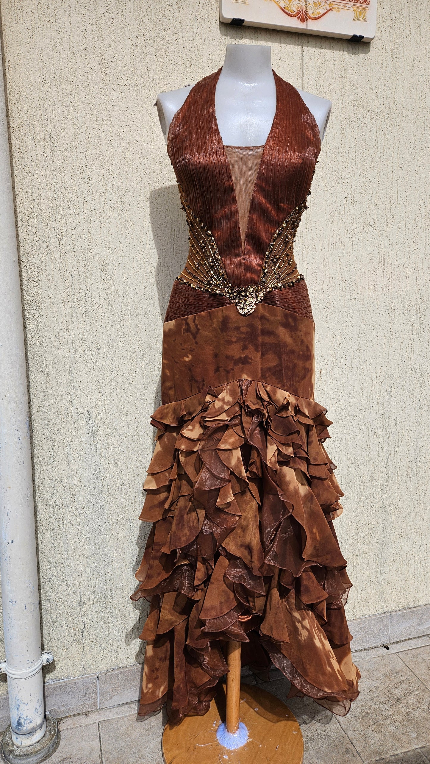 Vintage 2000s brown halter neck maxi dress with beaded waist and ruffled tiered skirt. Y2K aesthetic evening gown for Lucid Dream 2007.
