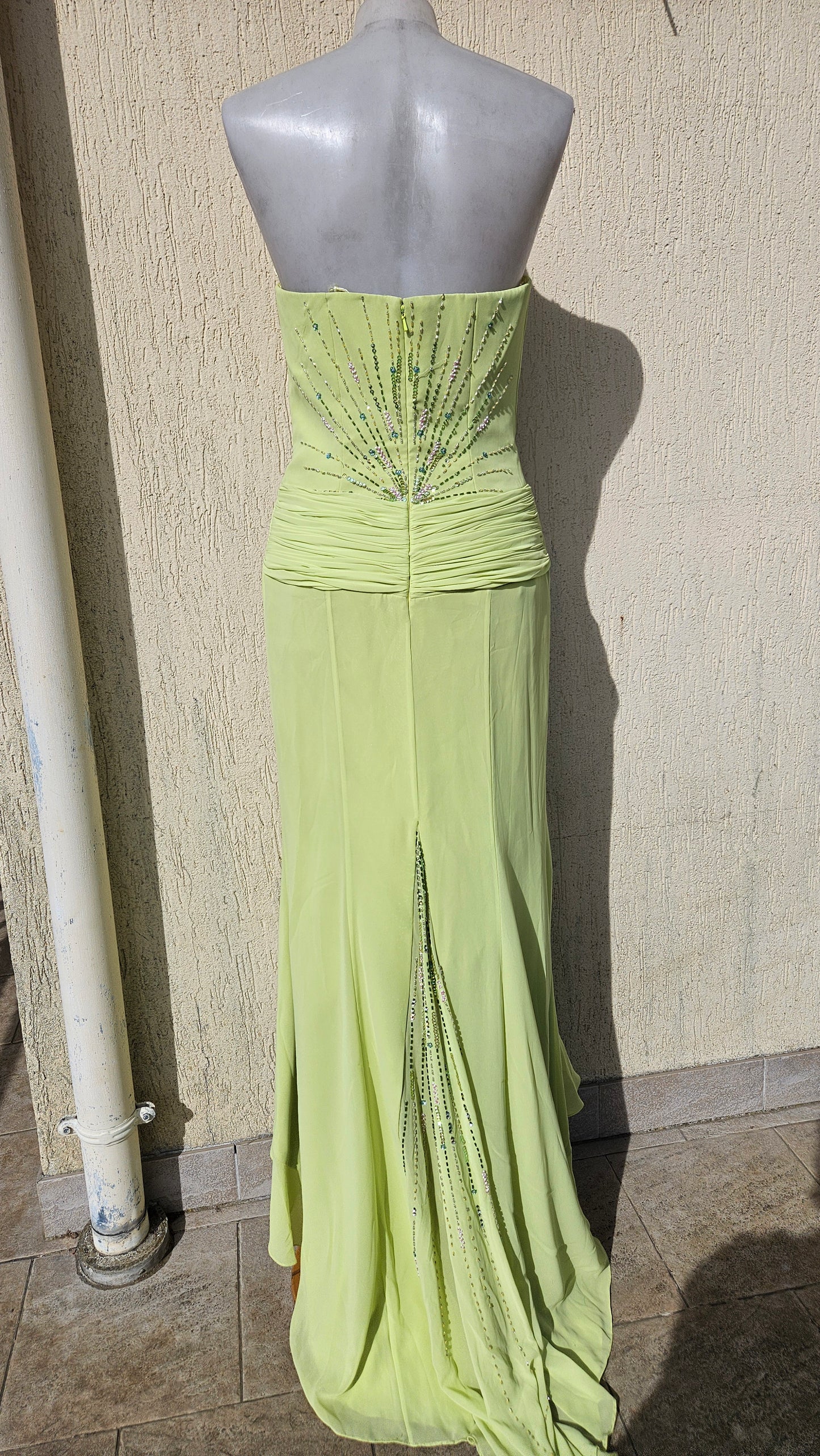 Embroidered green strapless dress