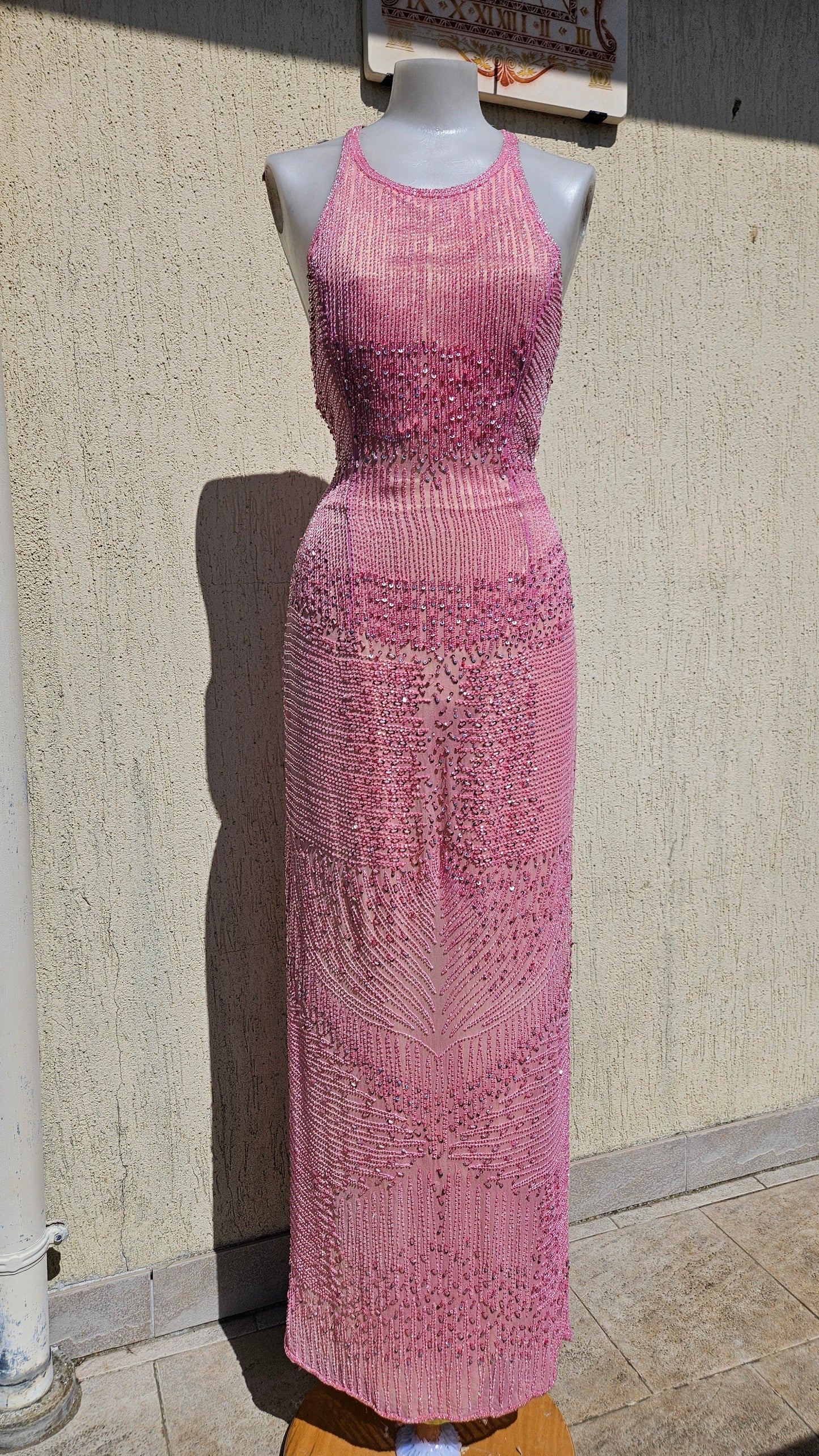 Robe rose en soie brodée Adrianna Papell