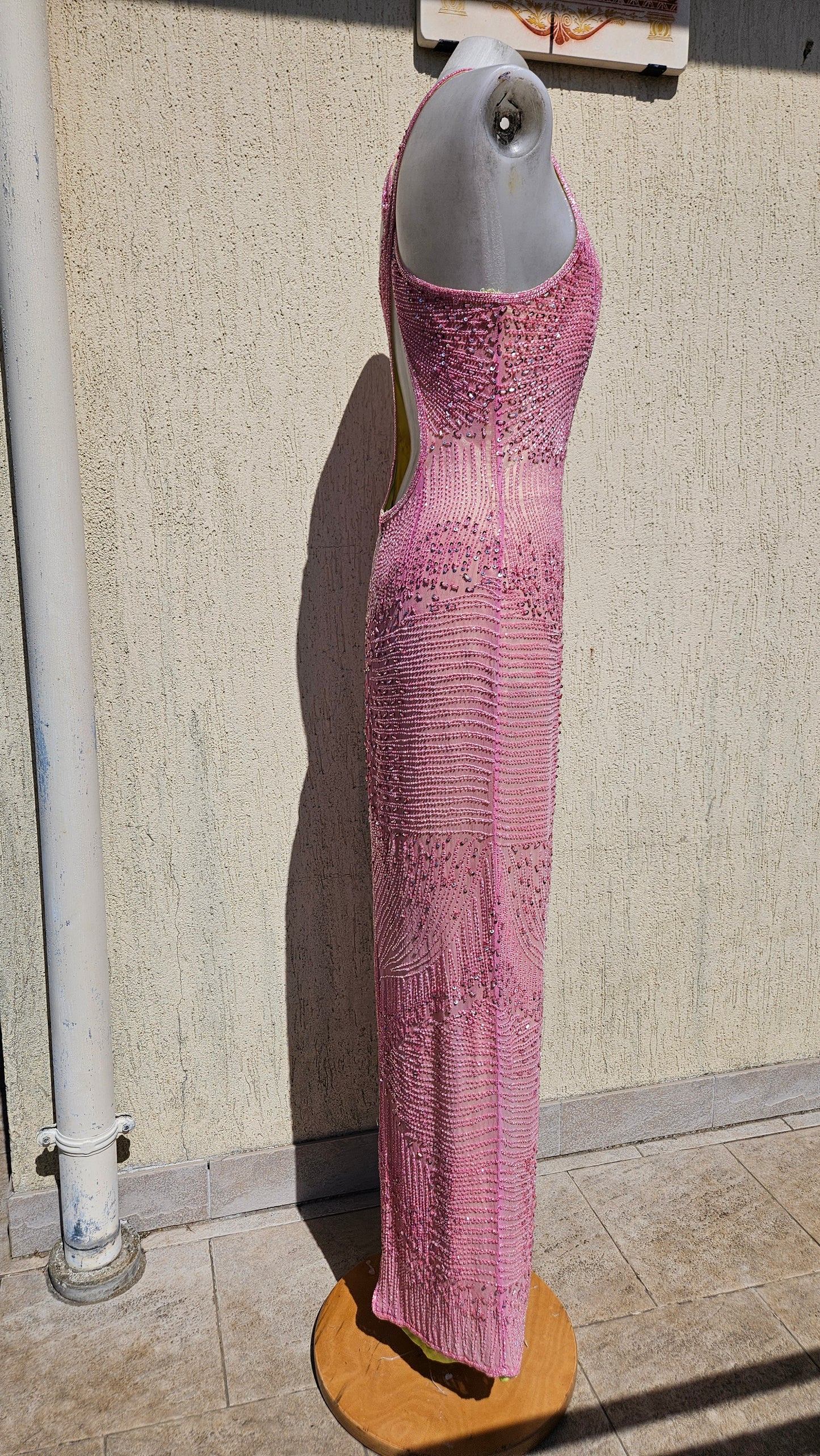 Robe rose en soie brodée Adrianna Papell