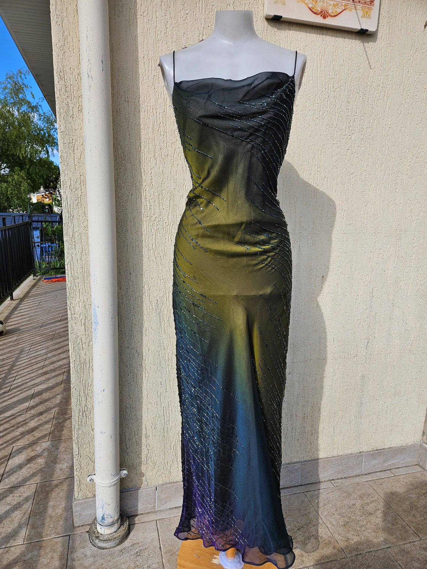 Robe dégradée brodée