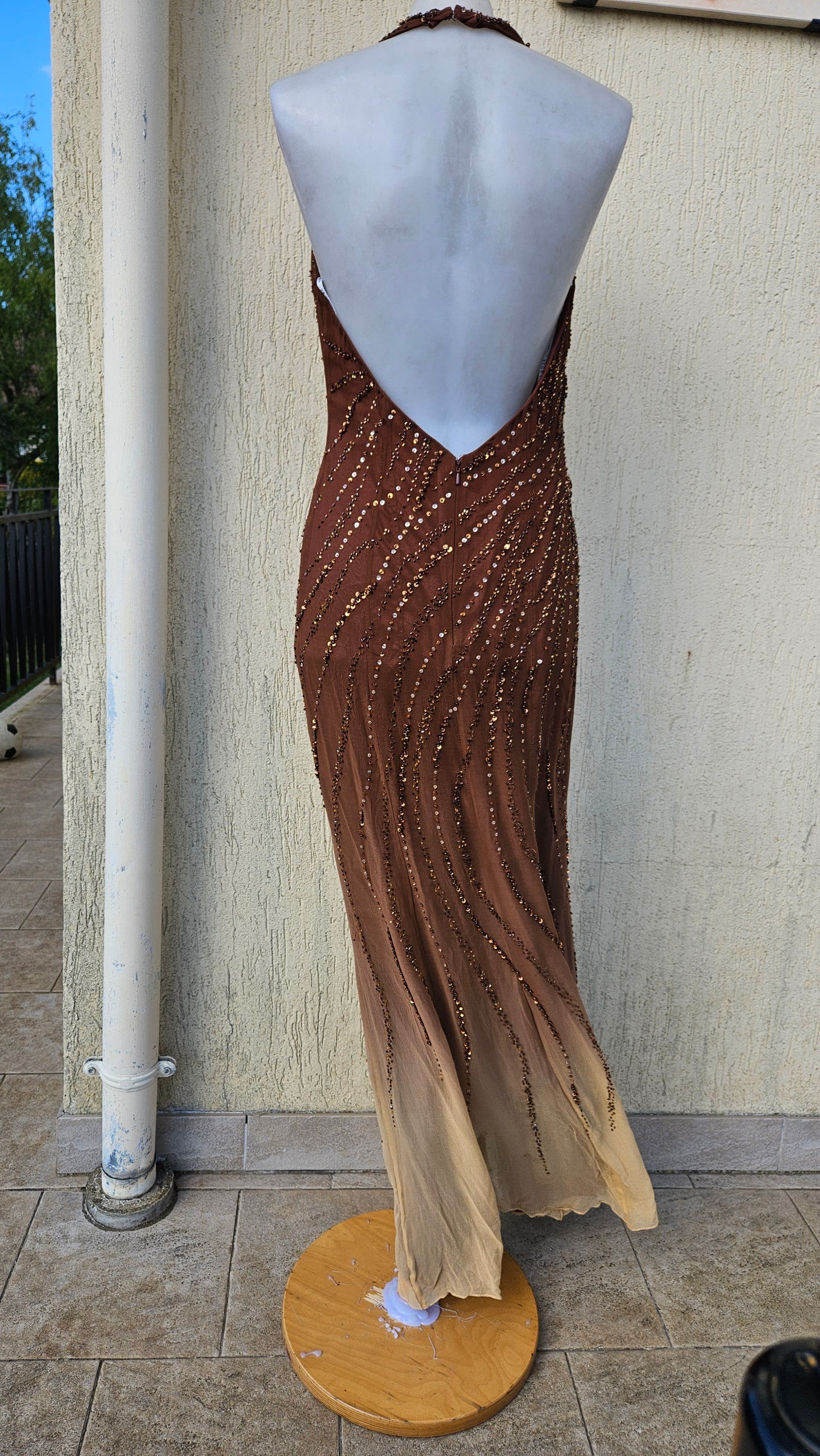 Vestido de seda degradado marrón y beige