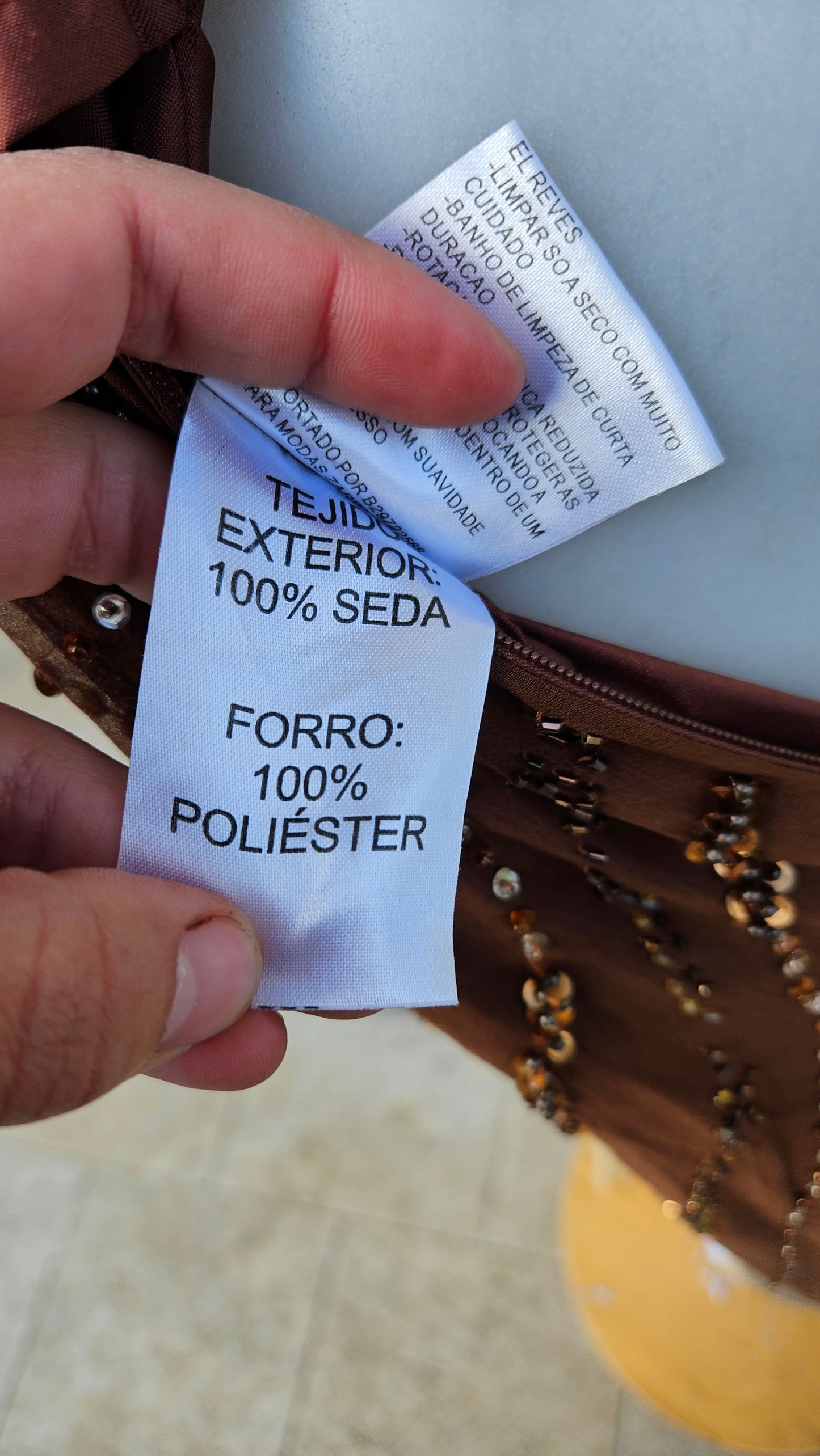 Vestido de seda degradado marrón y beige