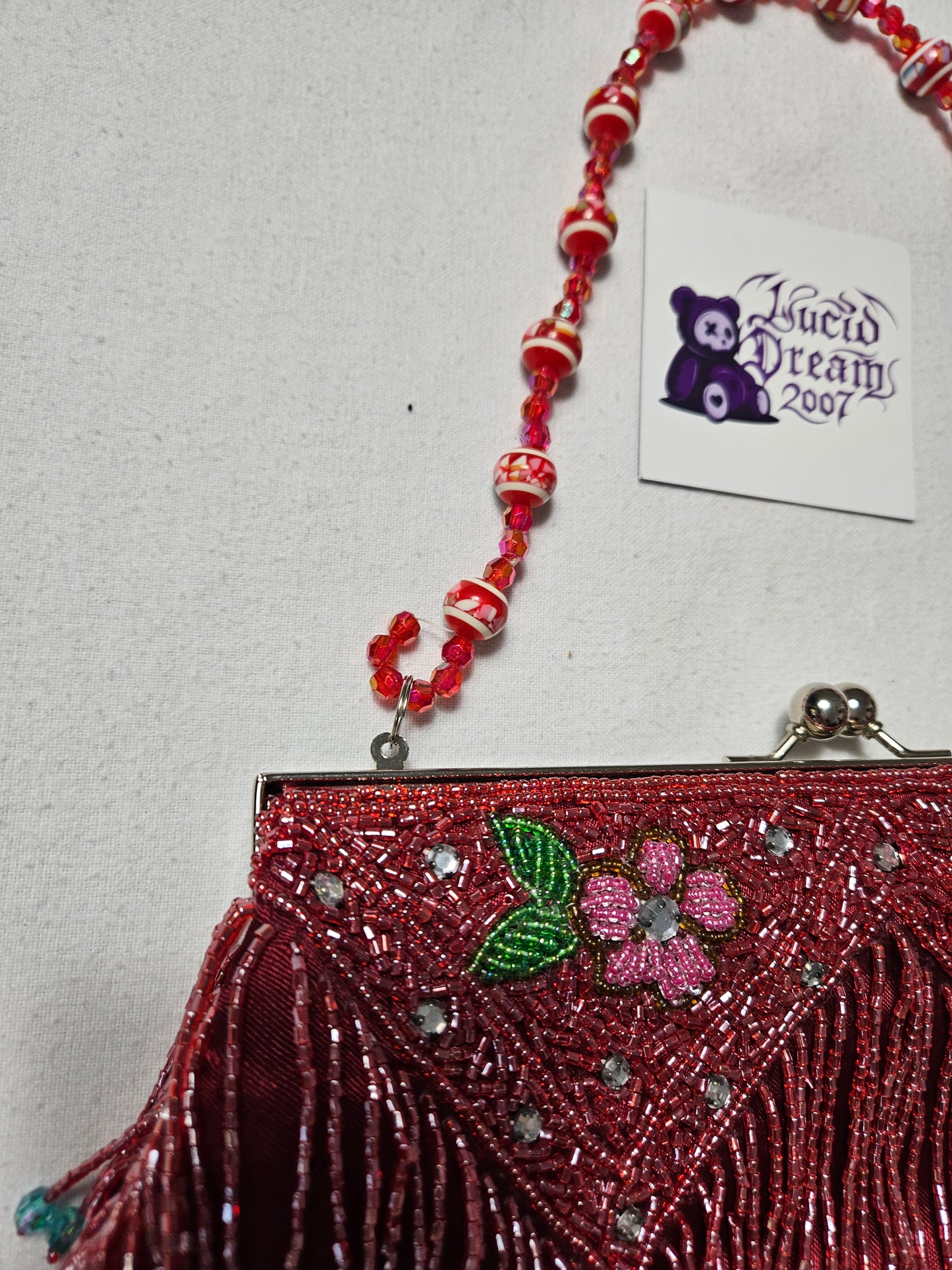 Bolso pequeño rodado rojo