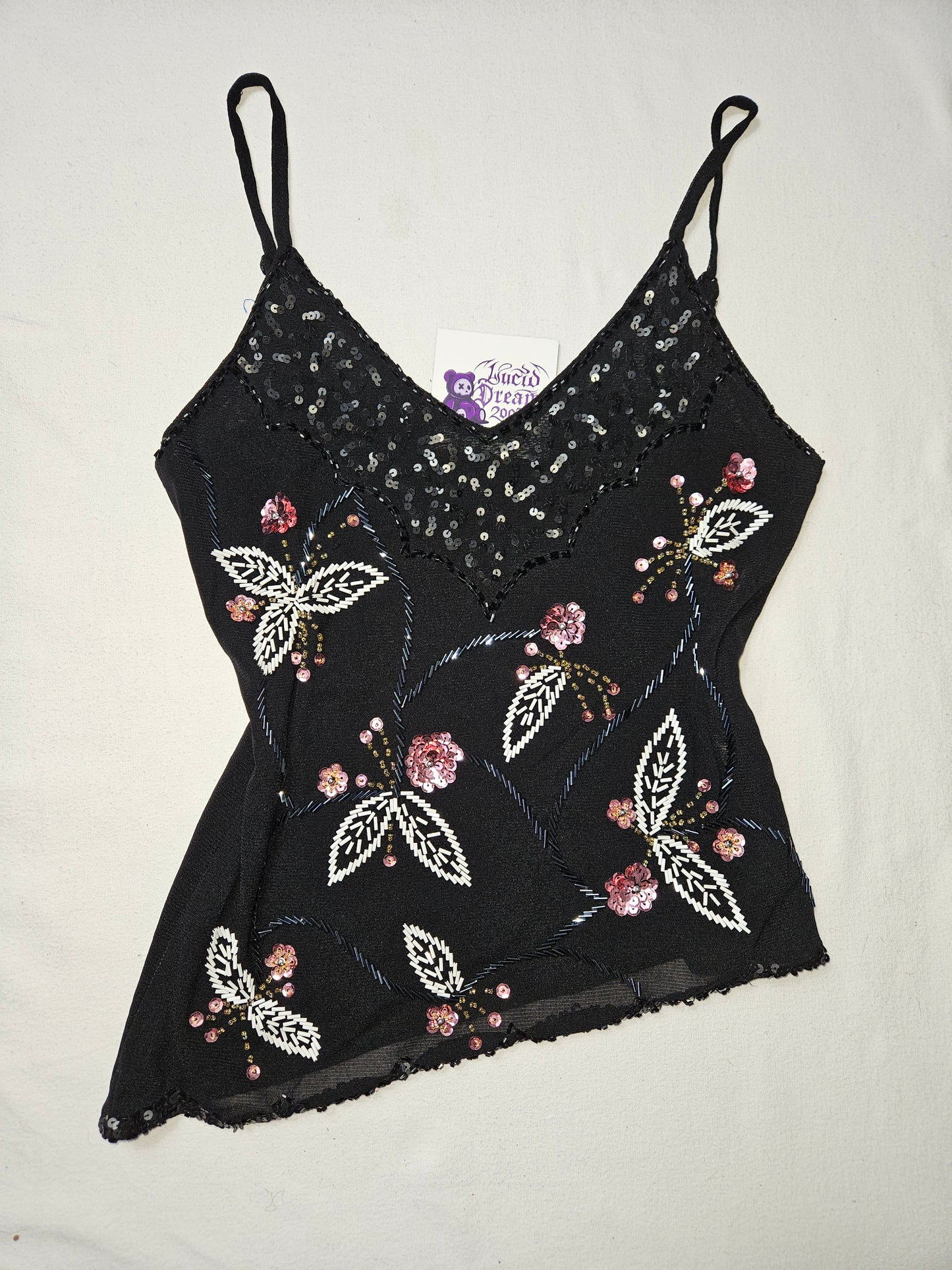 Haut noir brodé de papillons
