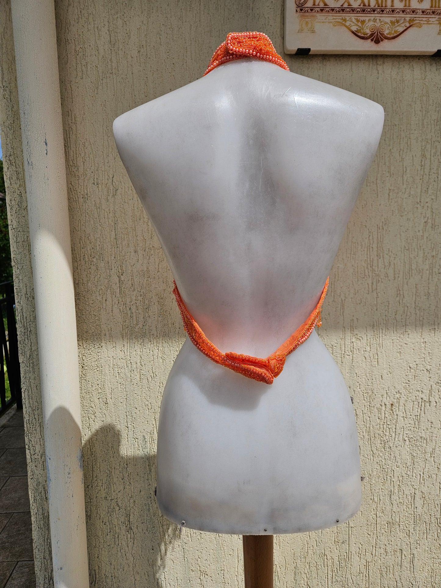 Dos nu brodé orange
