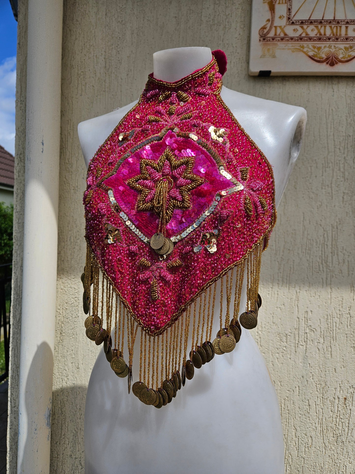 Fuchsia and gold embroidered open-back