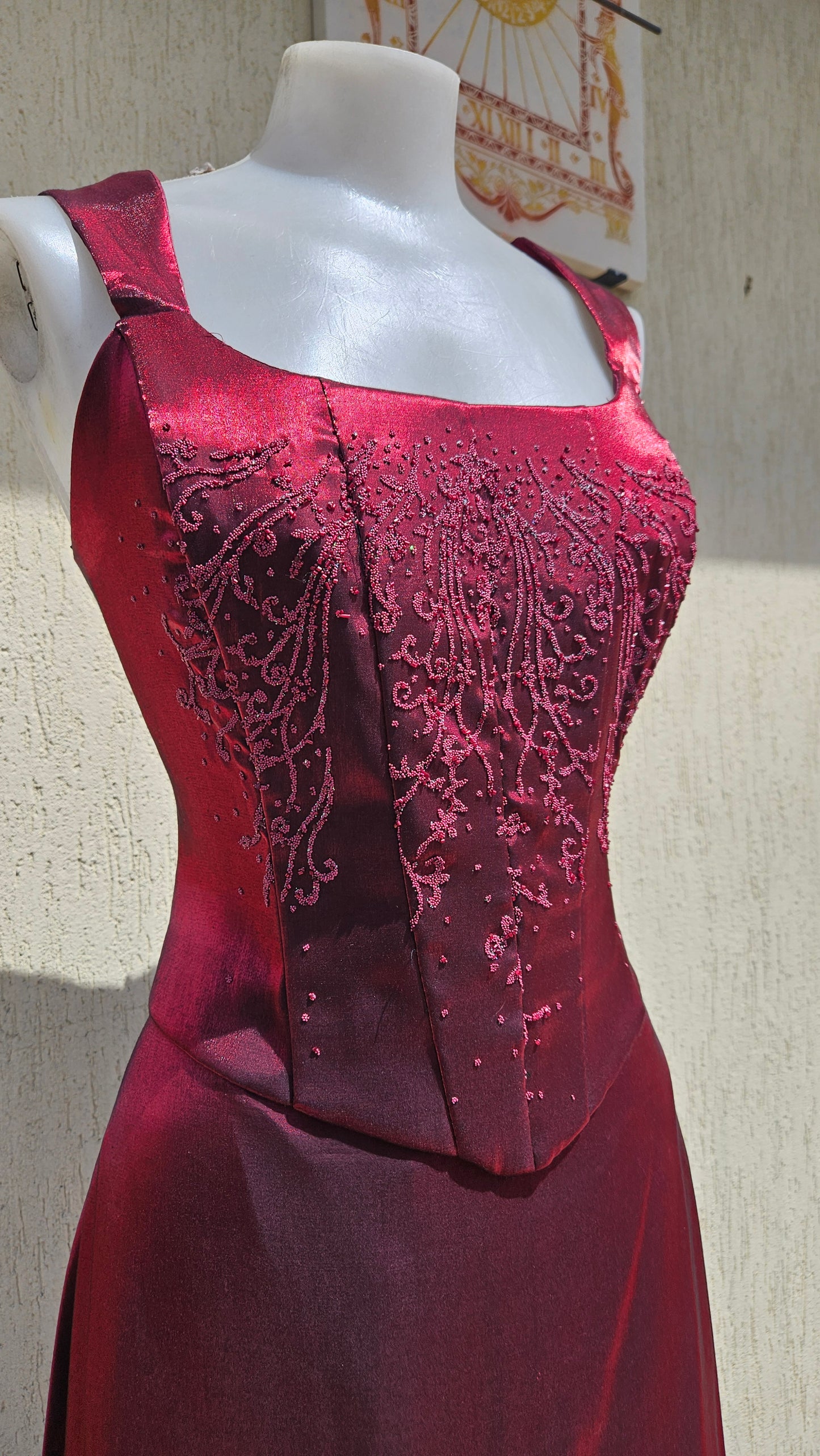 Ensemble bordeaux Yve London