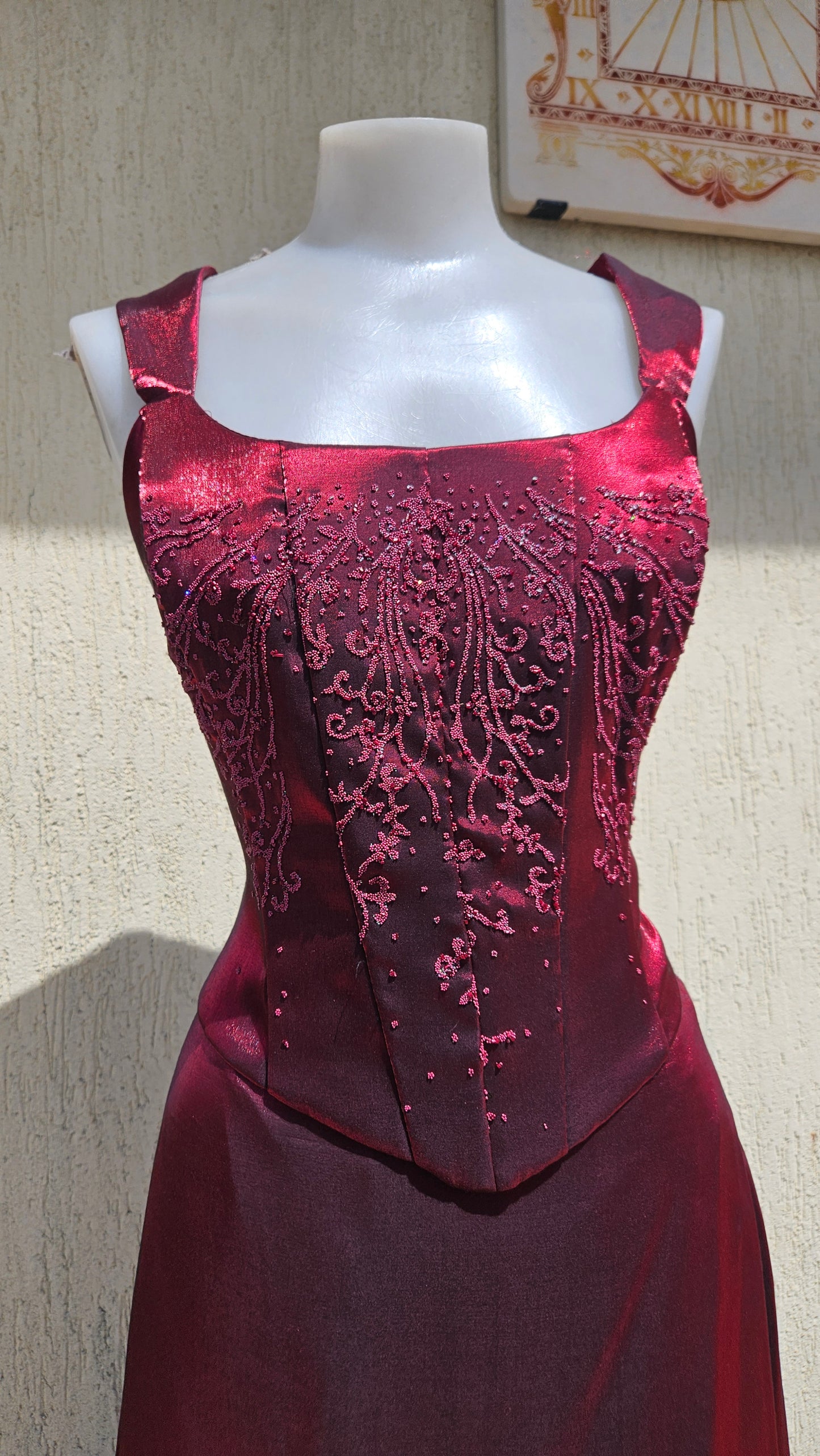 Ensemble bordeaux Yve London