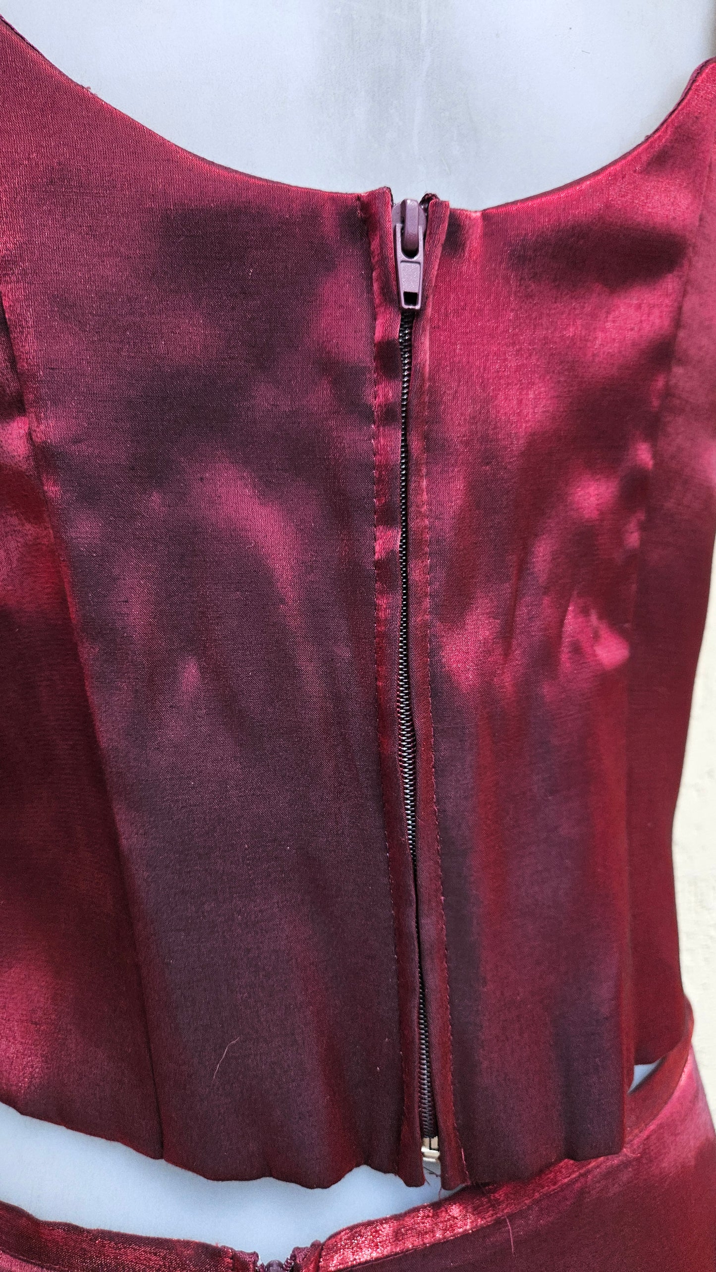 Ensemble bordeaux Yve London