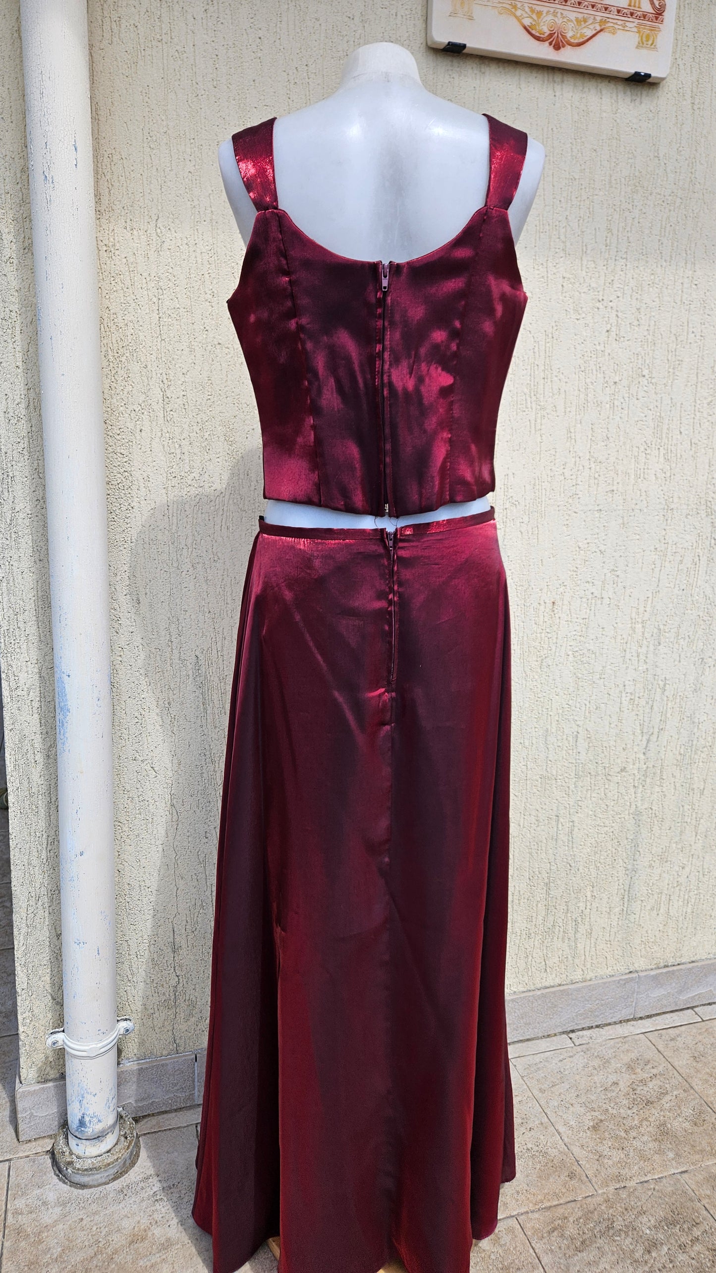 Ensemble bordeaux Yve London
