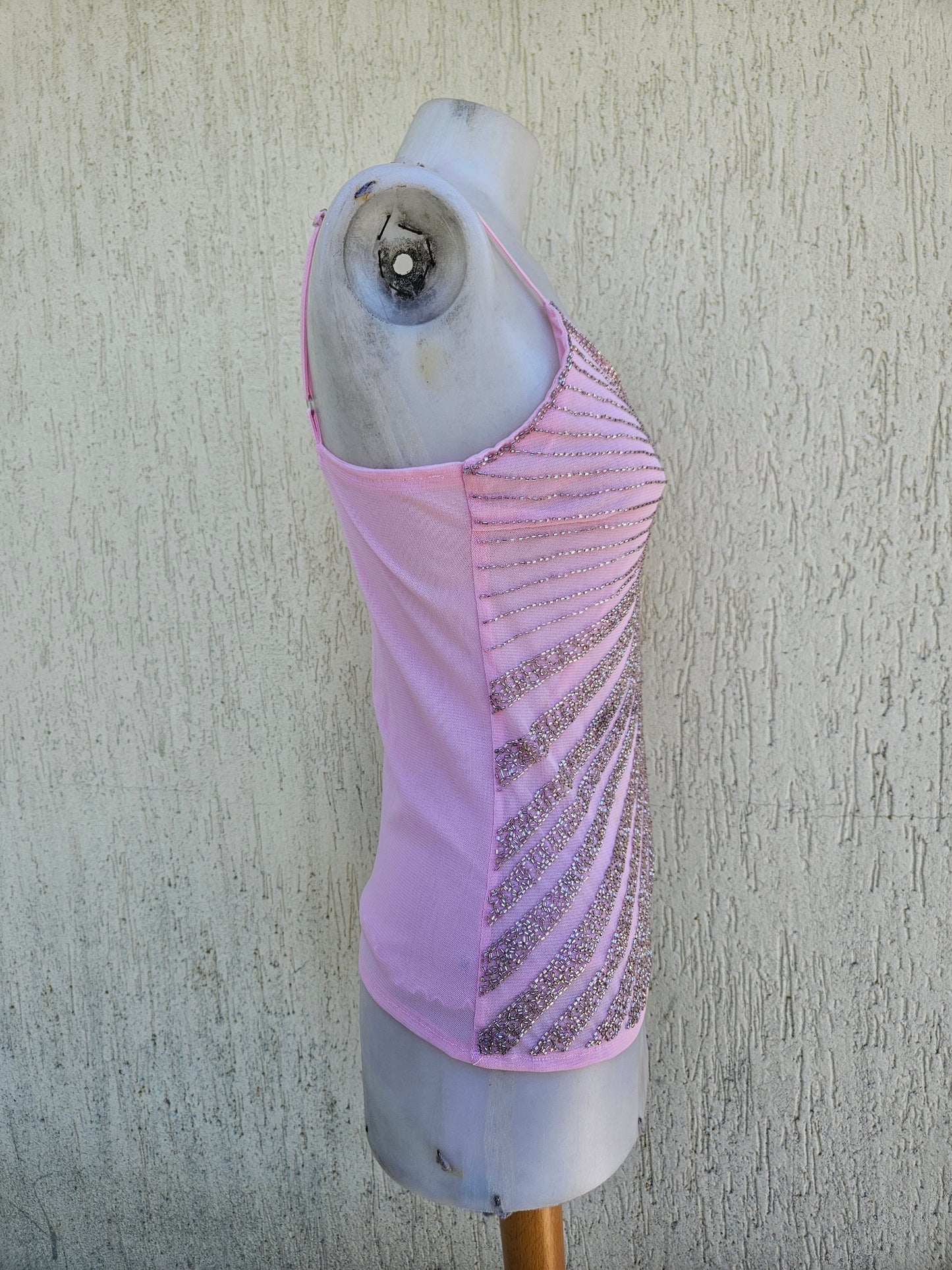 Haut en voile brodé rose