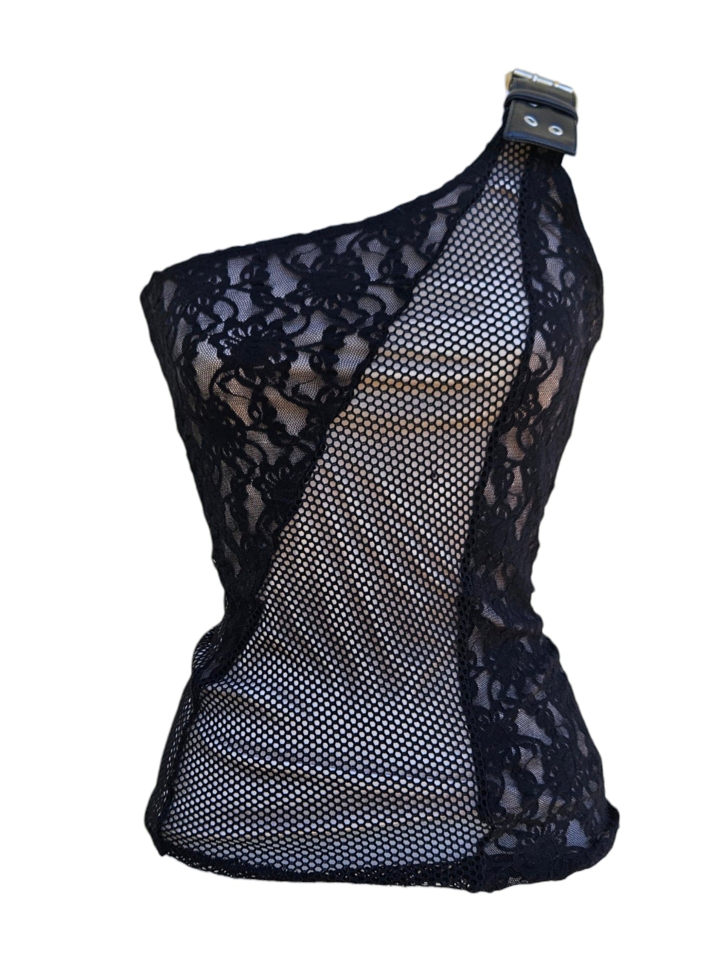 Haut asymétrique en résille et dentelle dans le style alt whimsigoth, rock. Piève vintage de chez Morgan de Toi, des années 2000 / y2k