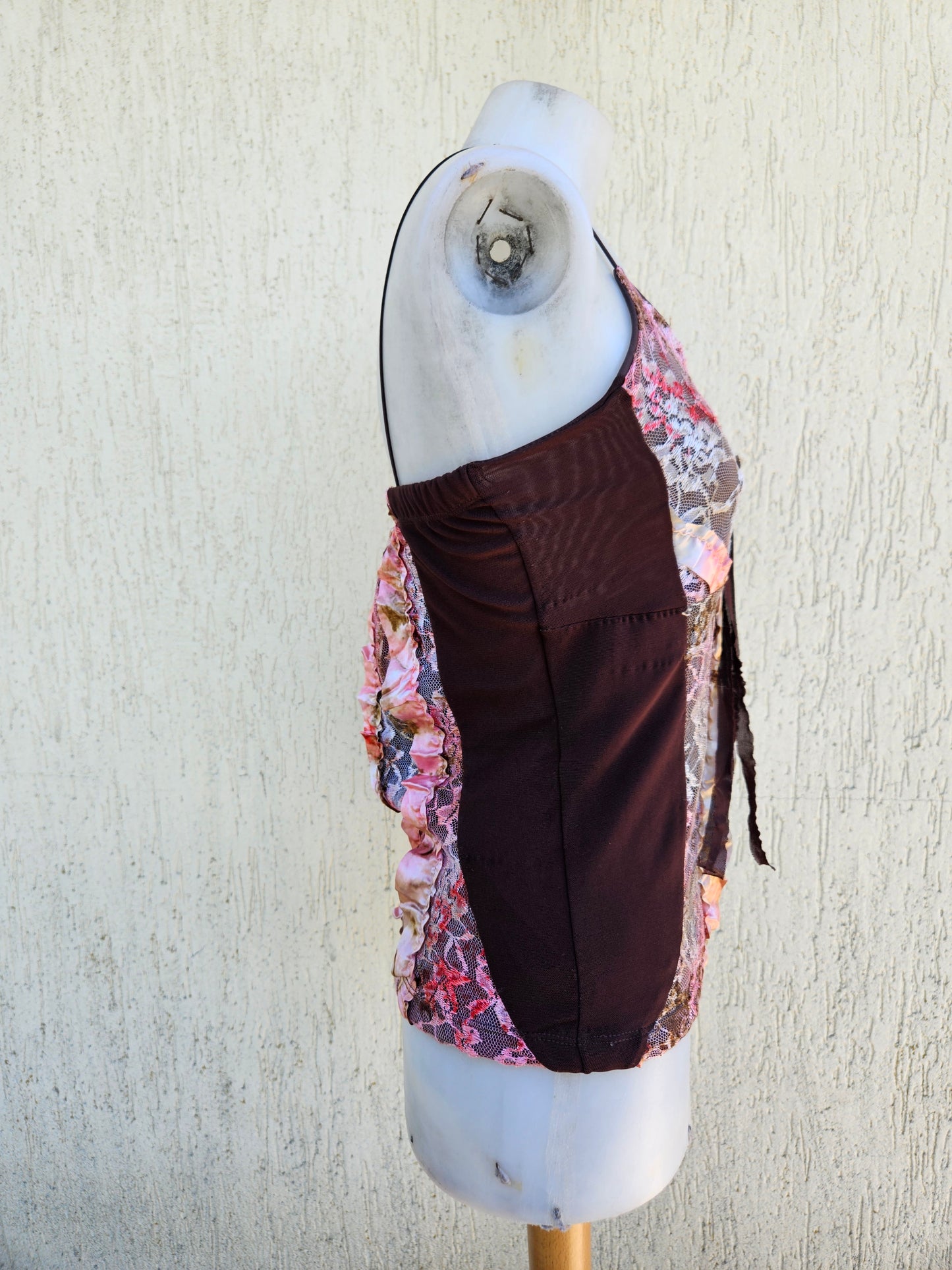 Haut marron détails floral