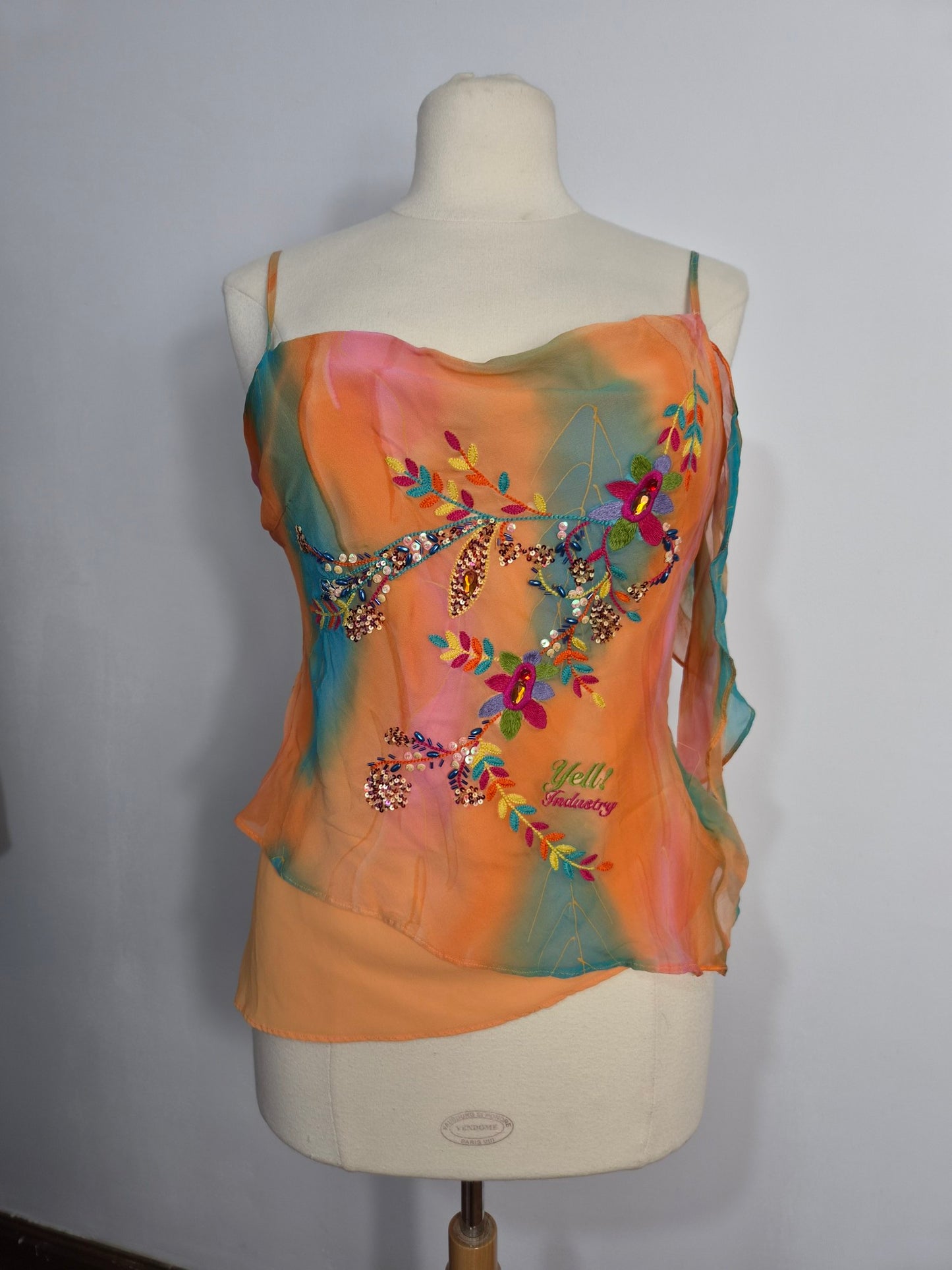 Haut en soie orange motif floral