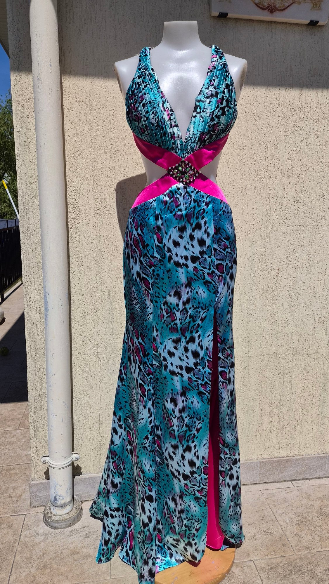 Robe léopard bleue dos nu échancré