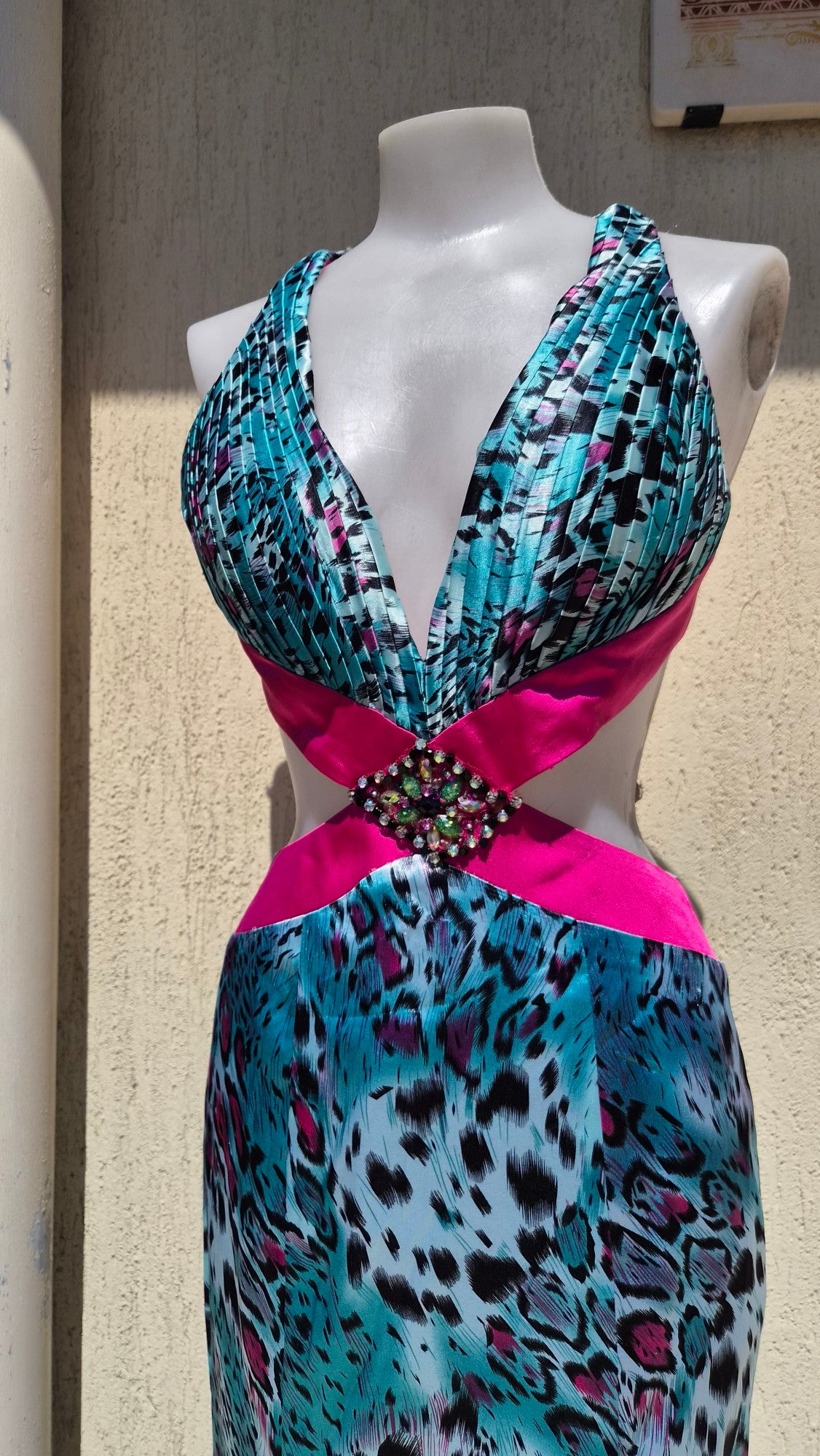 Robe léopard bleue dos nu échancré