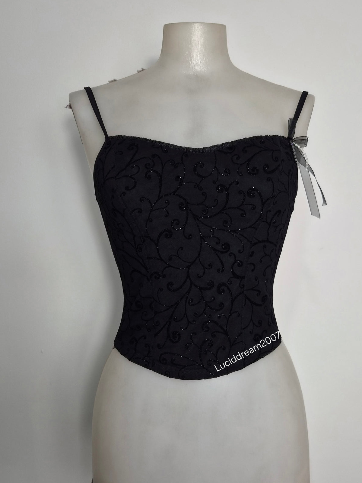 Haut esprit corset détails brillants