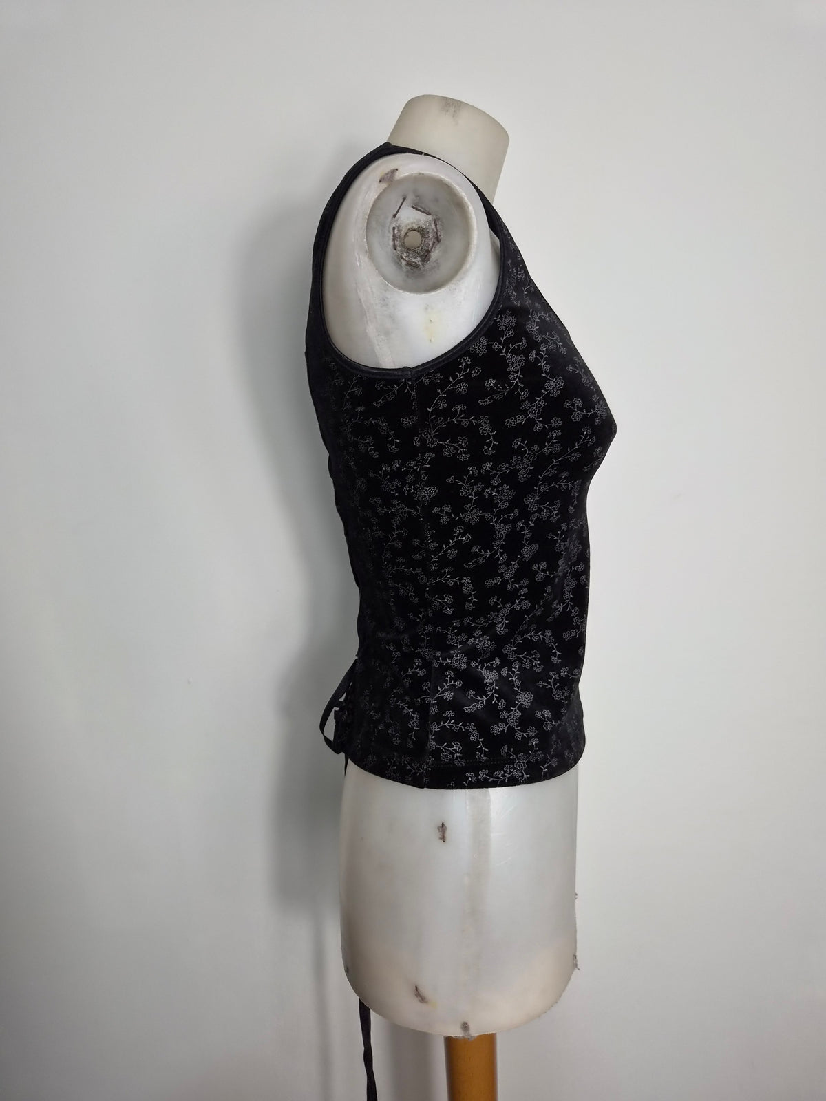 Haut motif velours dos lacé