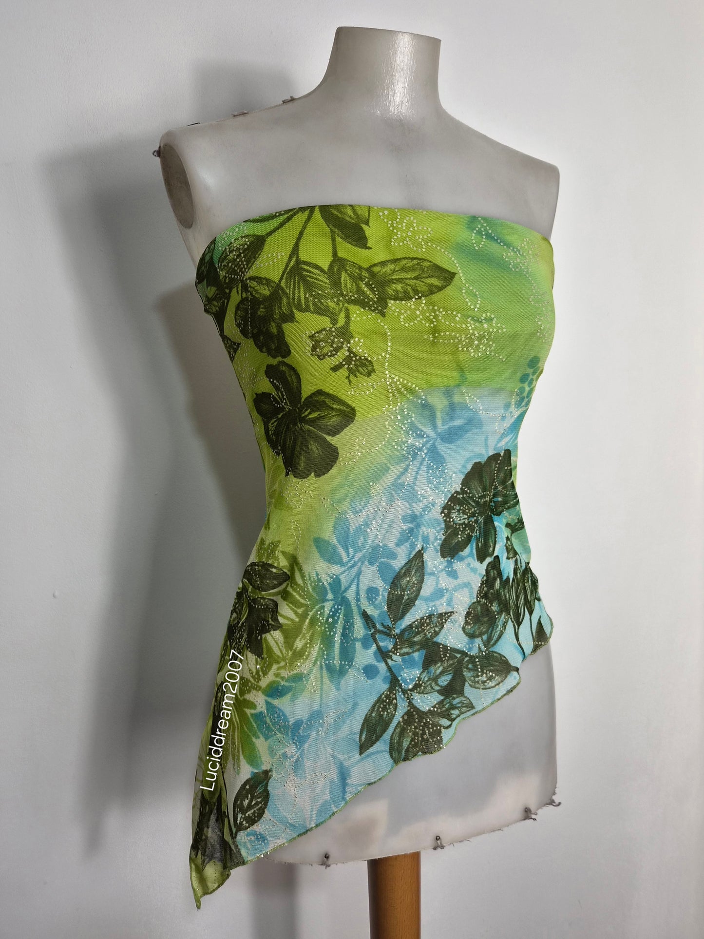 Haut strapless asymétrique bleu et vert