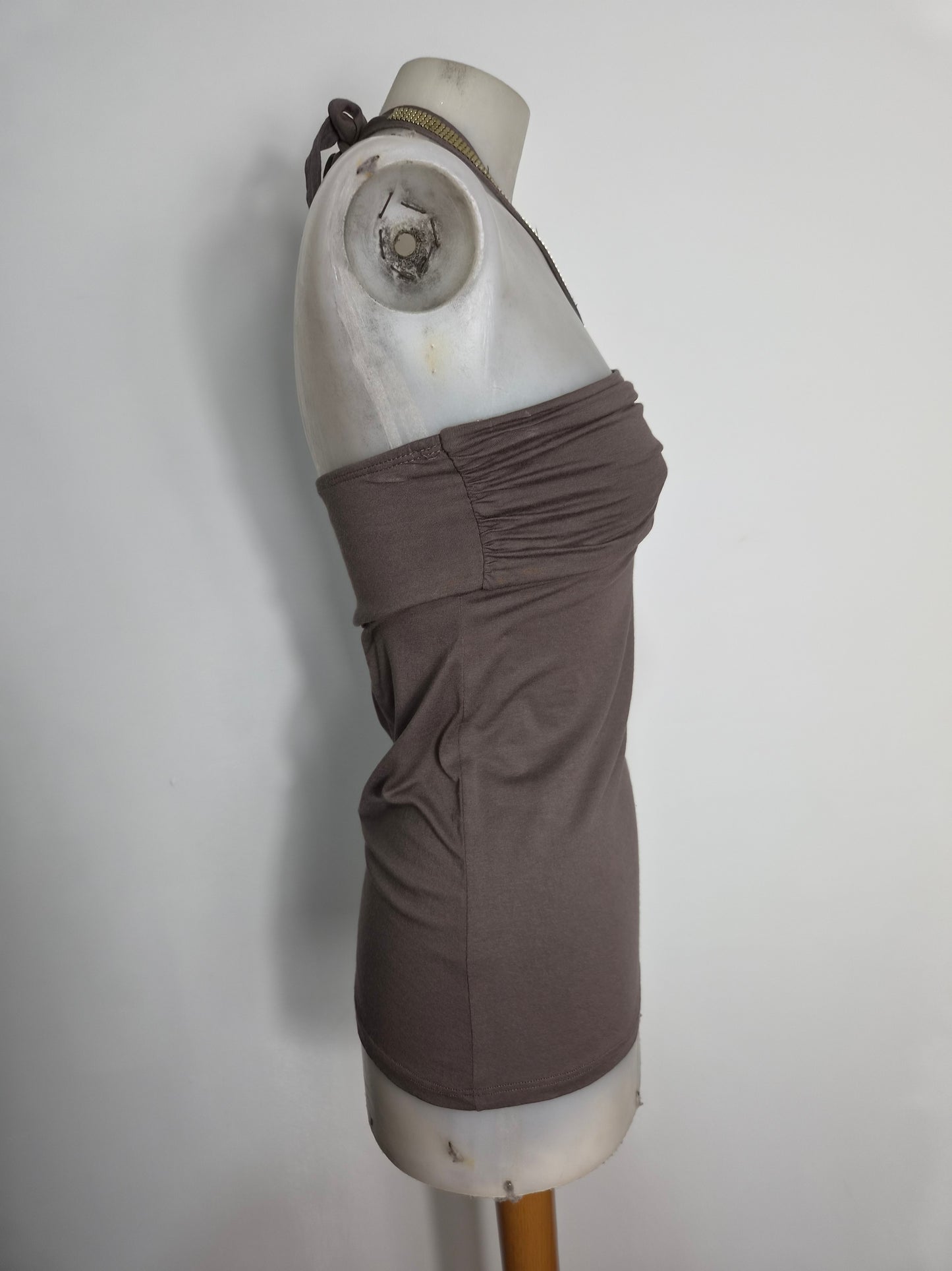 Haut dos nu marron détails strass
